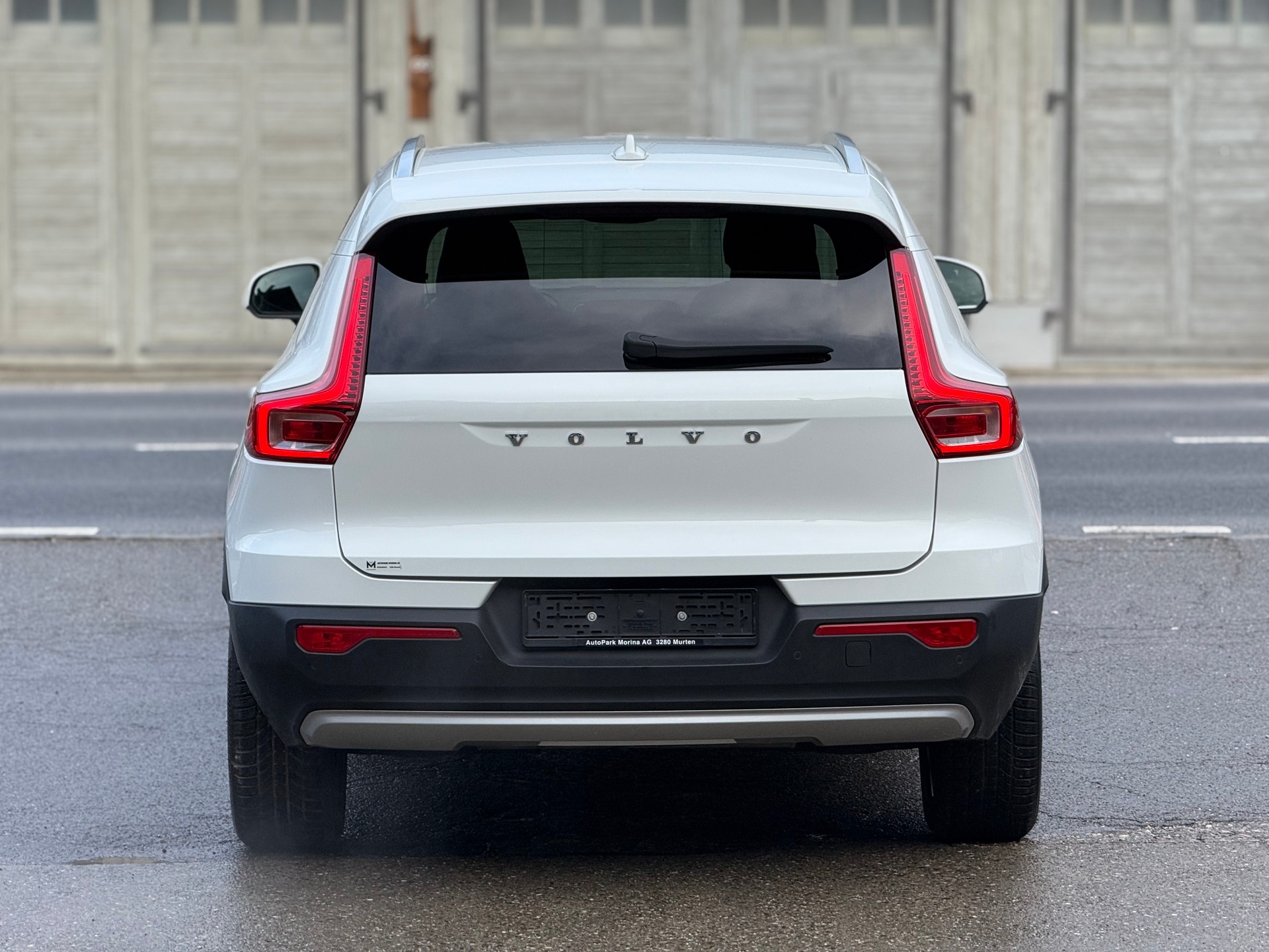 VOLVO XC40 B4 Benzin Mild Hybrid AWD Plus Bright DCT-image-5
