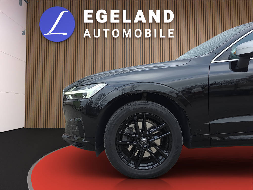 VOLVO XC60 2.0 D5 R-Design AWD-image-9