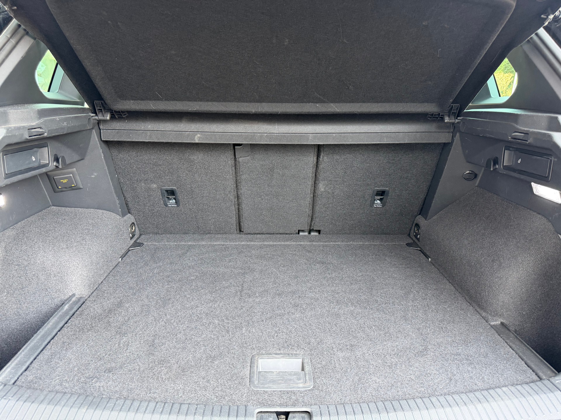 VW Tiguan 2.0TSI R-Line 4Motion DSG-image-14