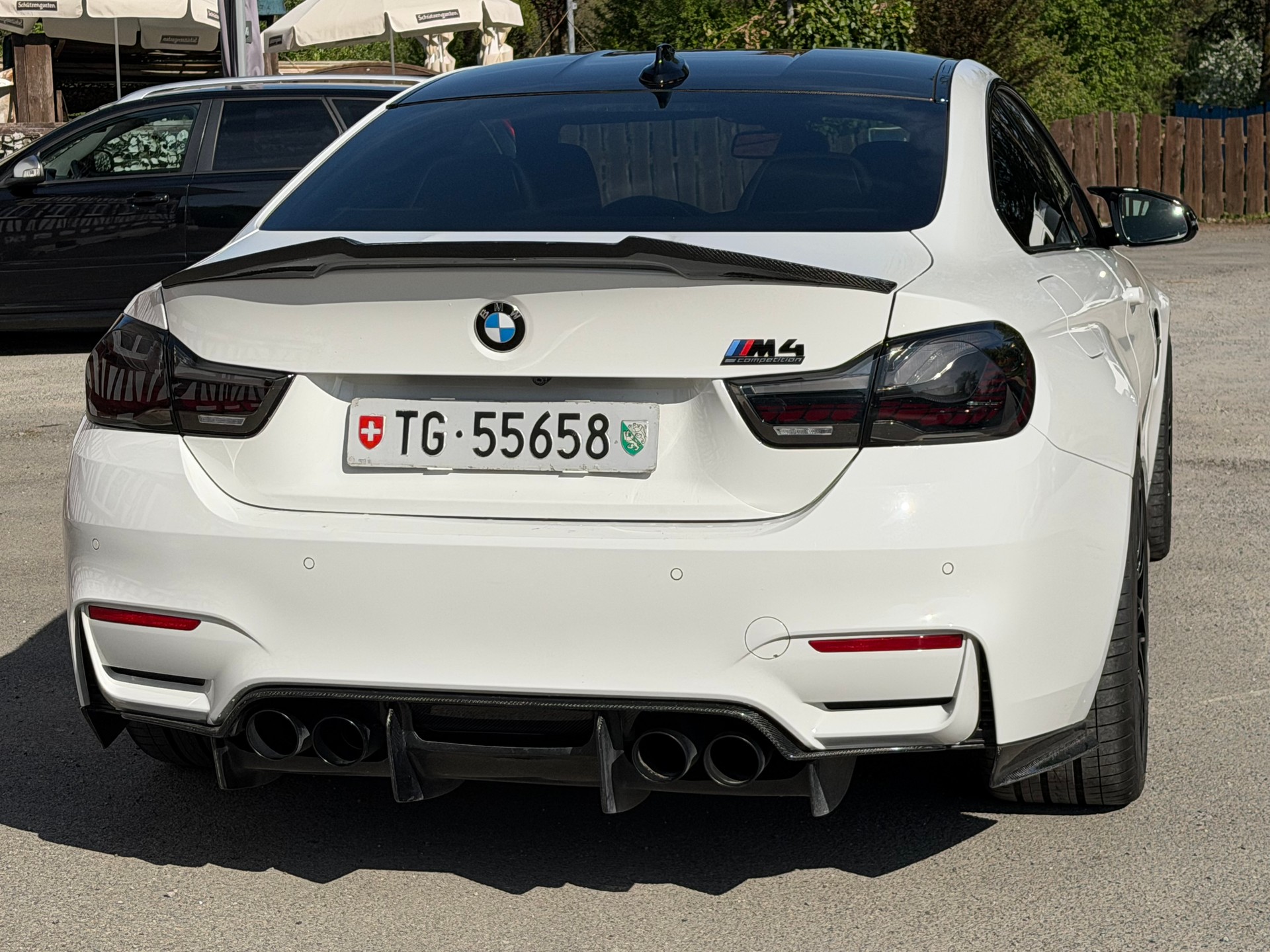 BMW M4 Competition-image-3