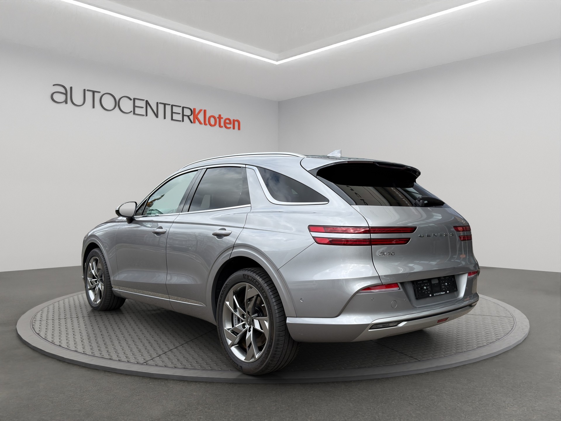 GENESIS GV70 Dual Motor Sport AWD-image-3