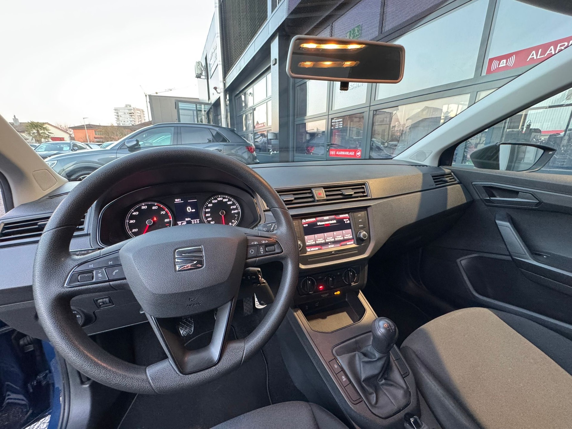 SEAT Ibiza 1.0 EcoTSI Reference-image-7