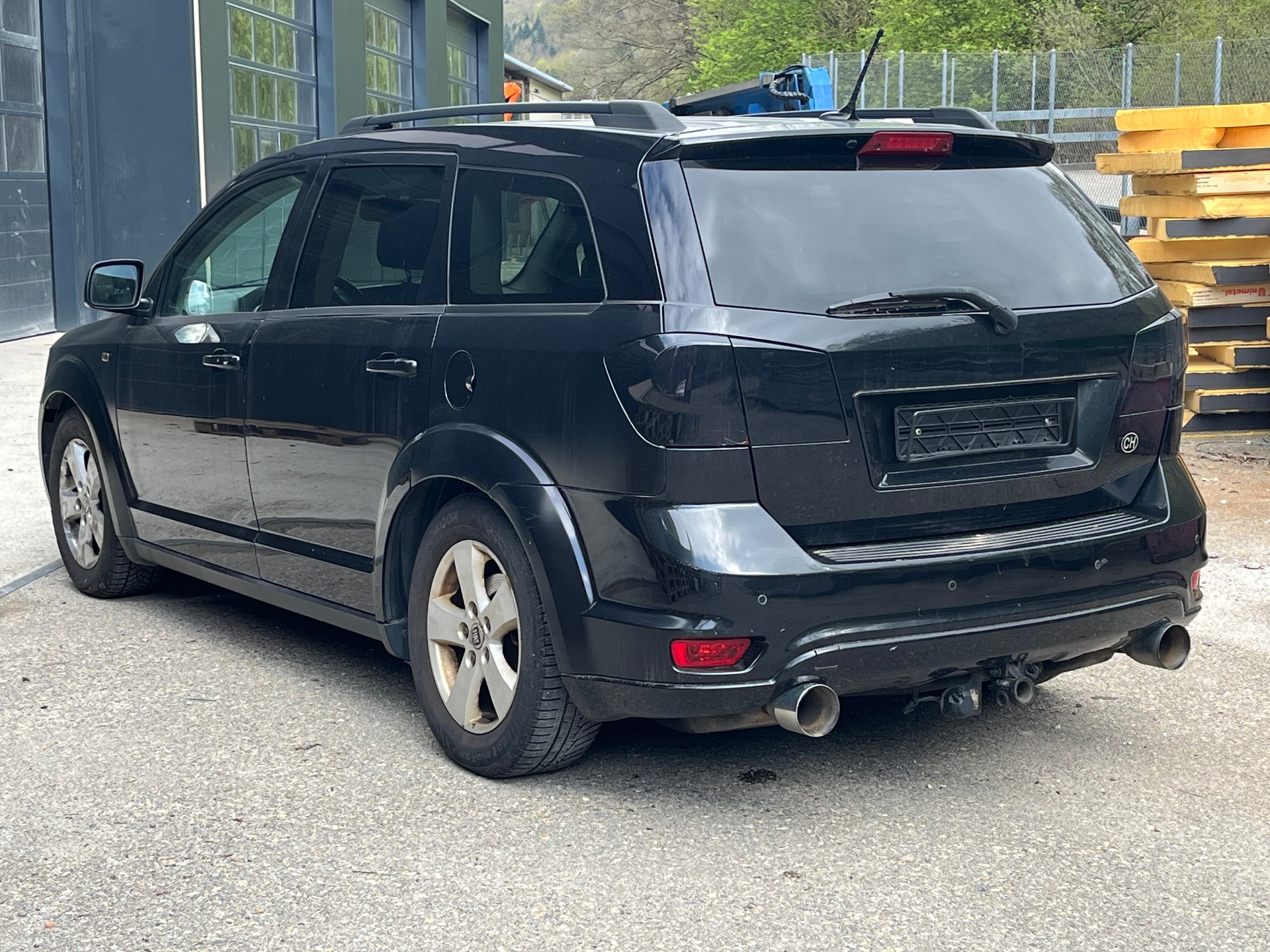 FIAT Freemont 3.6 V6 Urban AWD Automatic-image-3