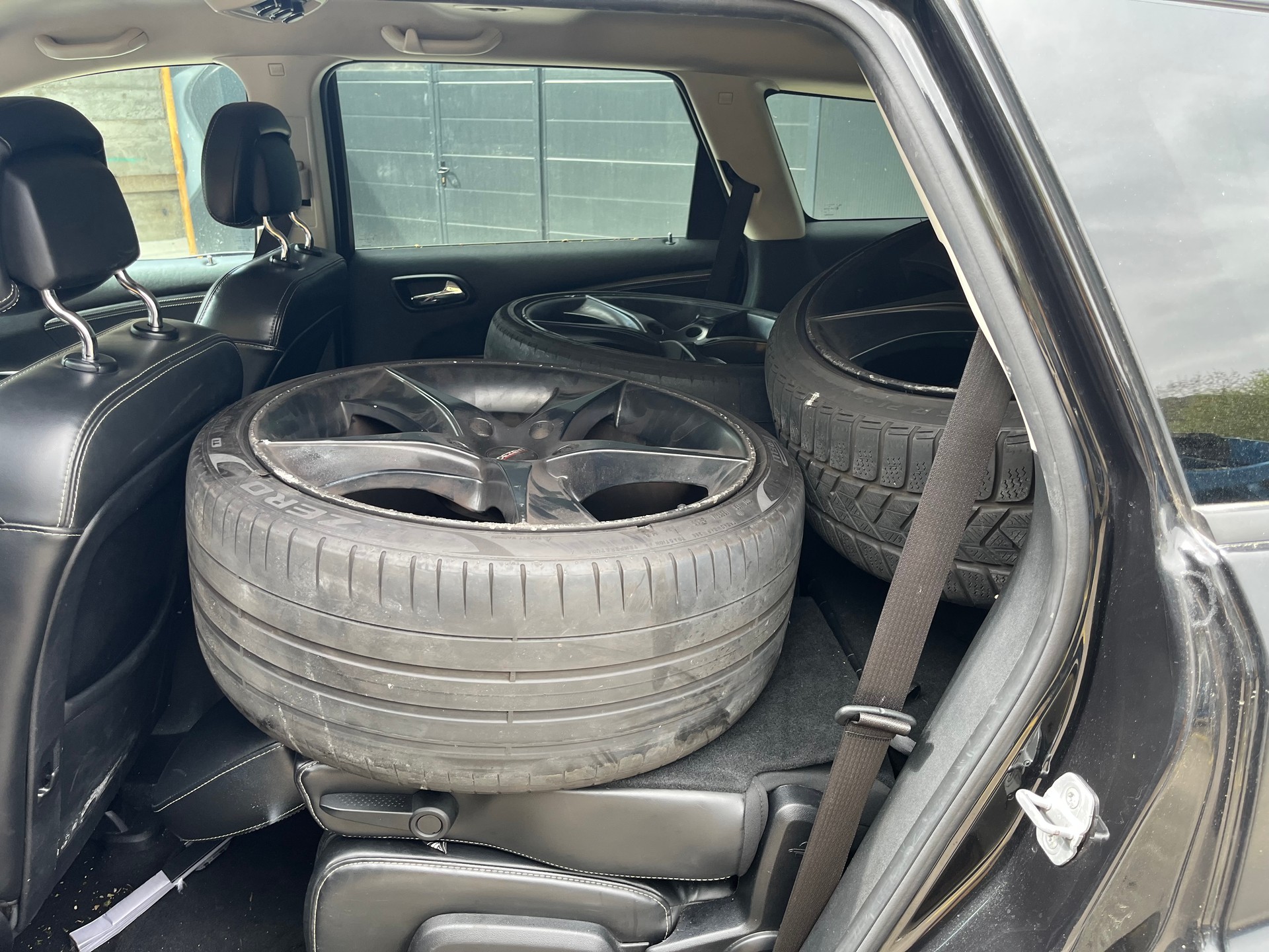 FIAT Freemont 3.6 V6 Urban AWD Automatic-image-7