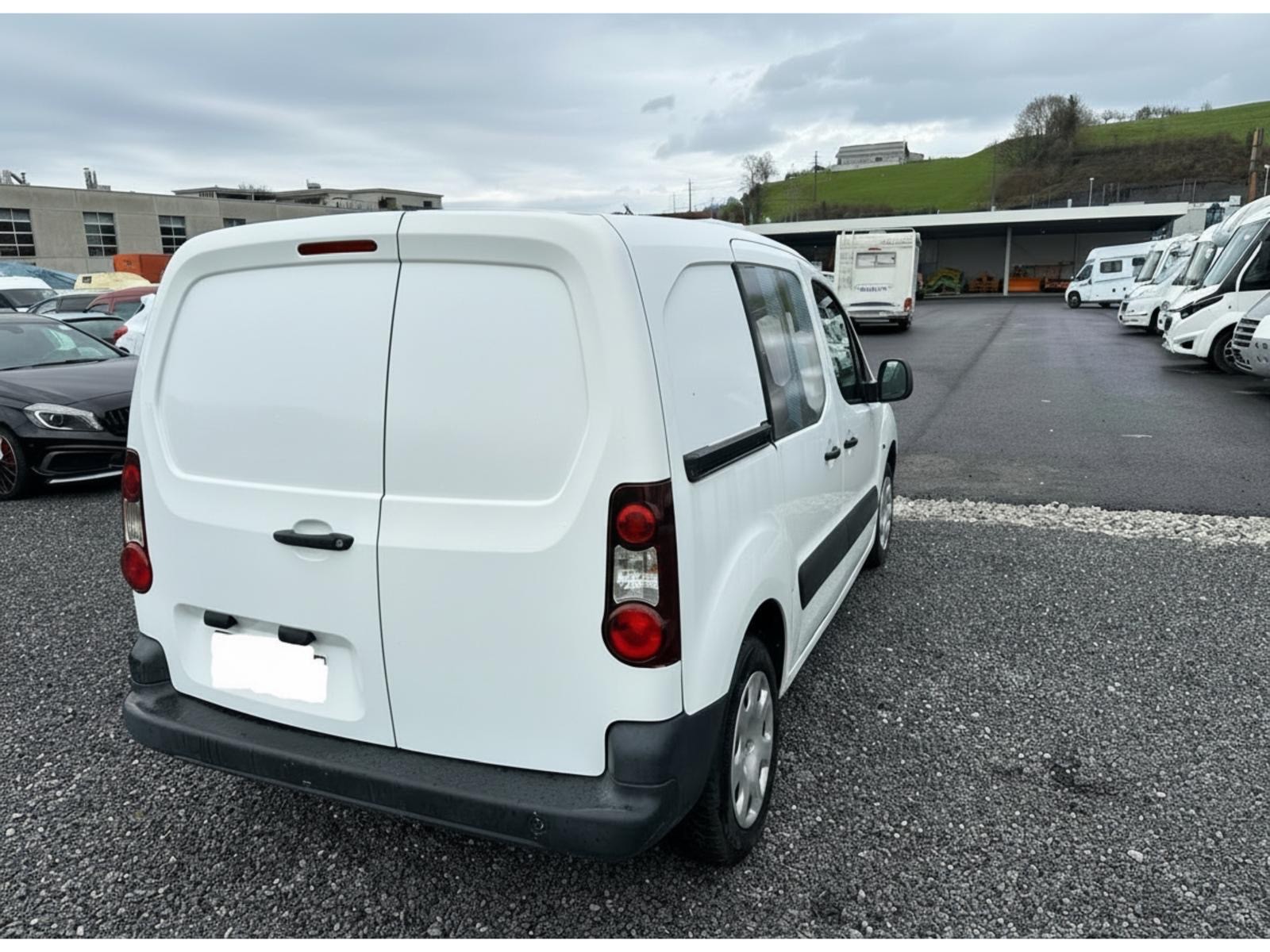 PEUGEOT Partner 1.6 VTi Urban-showroom-element-2