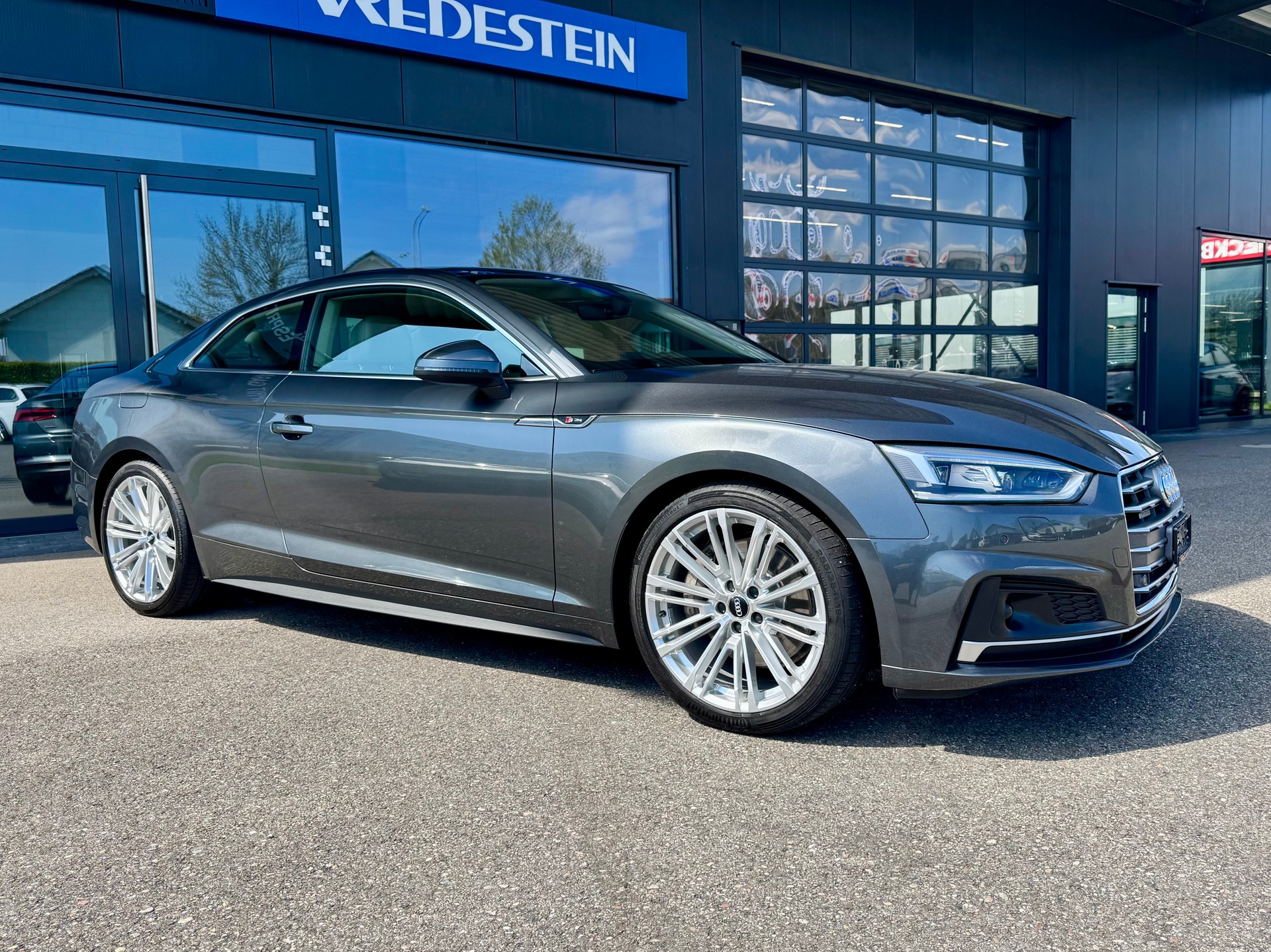 AUDI A5 Coupé 3.0 TDI Design quattro tiptronic-image-1