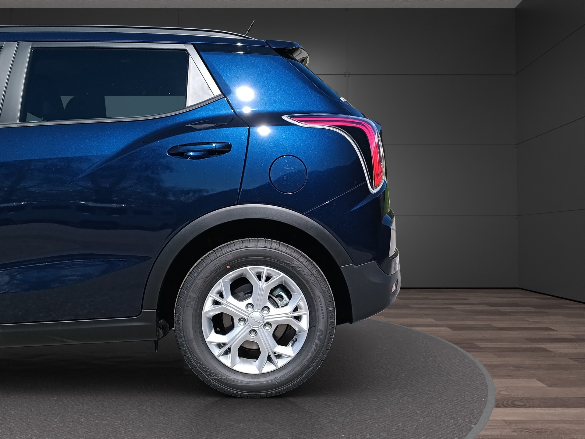 KGM-SsangYong Tivoli 1.5 T GDI Steel 4WD Automat-image-19