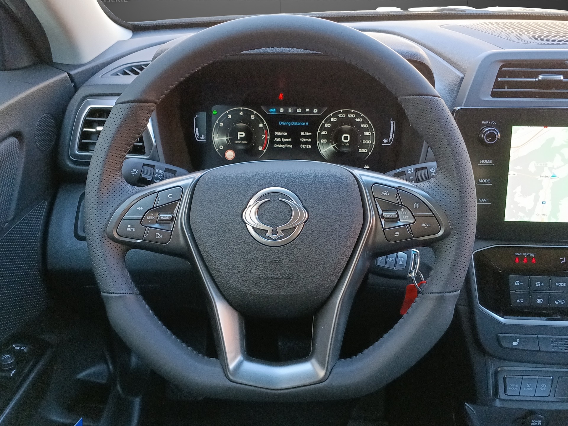 KGM-SsangYong Tivoli 1.5 T GDI Steel 4WD Automat-image-9
