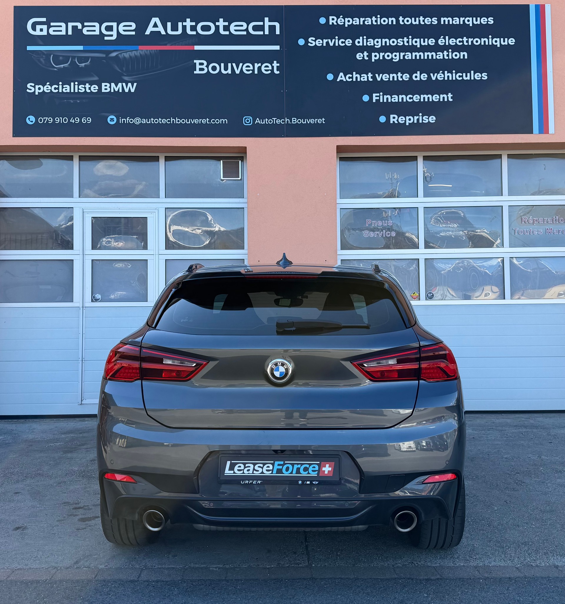 BMW X2 M35i Steptronic-showroom-element-3