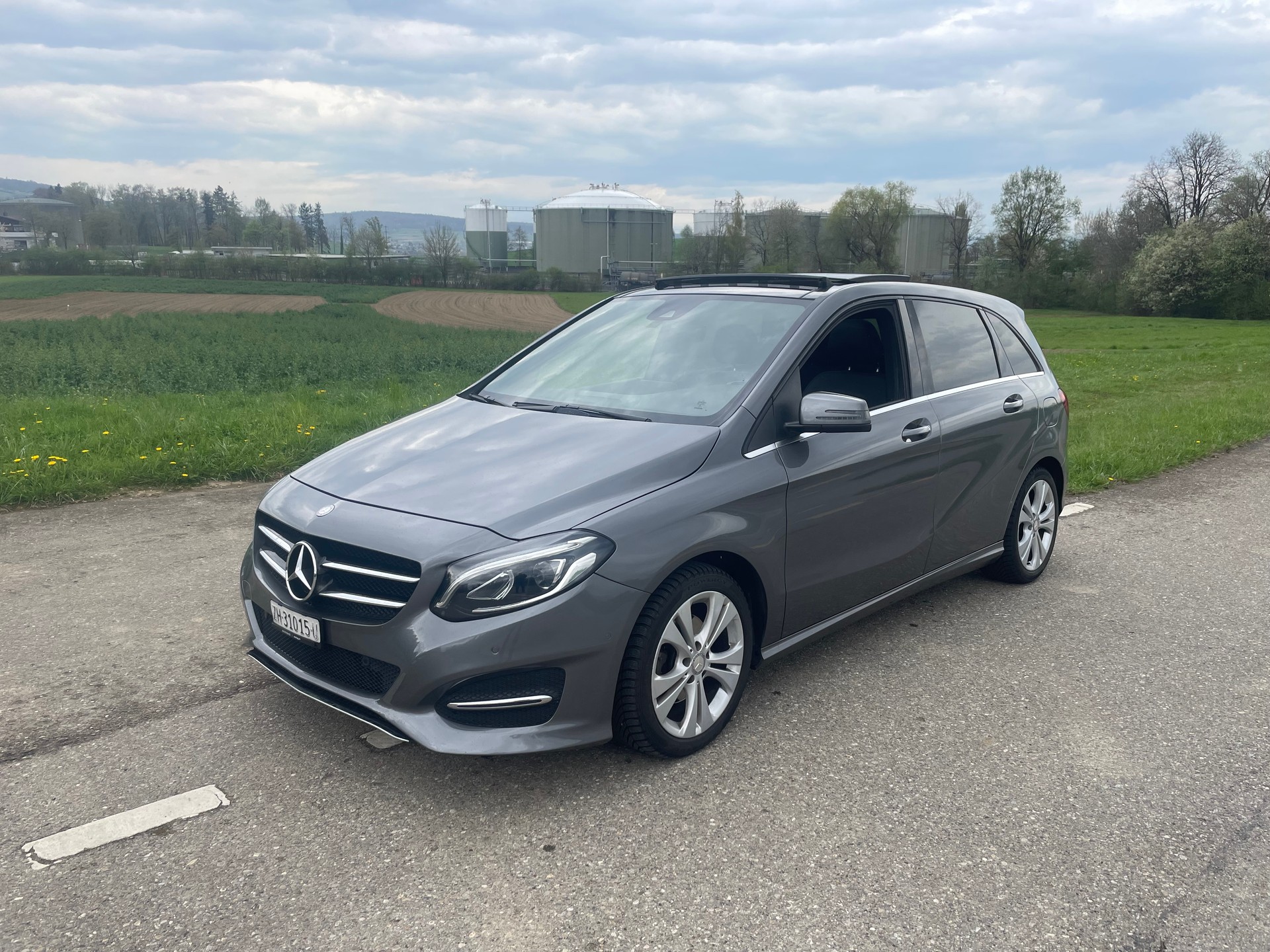 MERCEDES-BENZ B 200 CDI Style 4Matic 7G-DCT-image-0