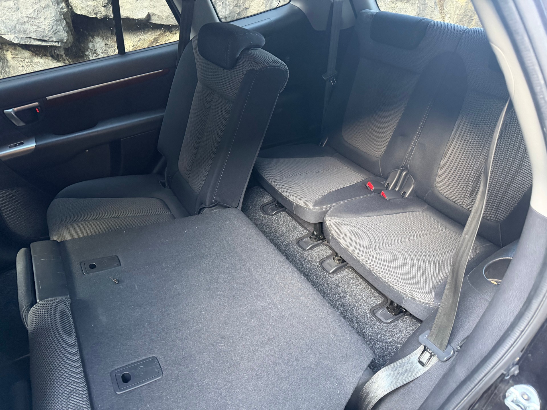 HYUNDAI Santa Fe 2.2 CRDi Style 4WD Automatic-image-11