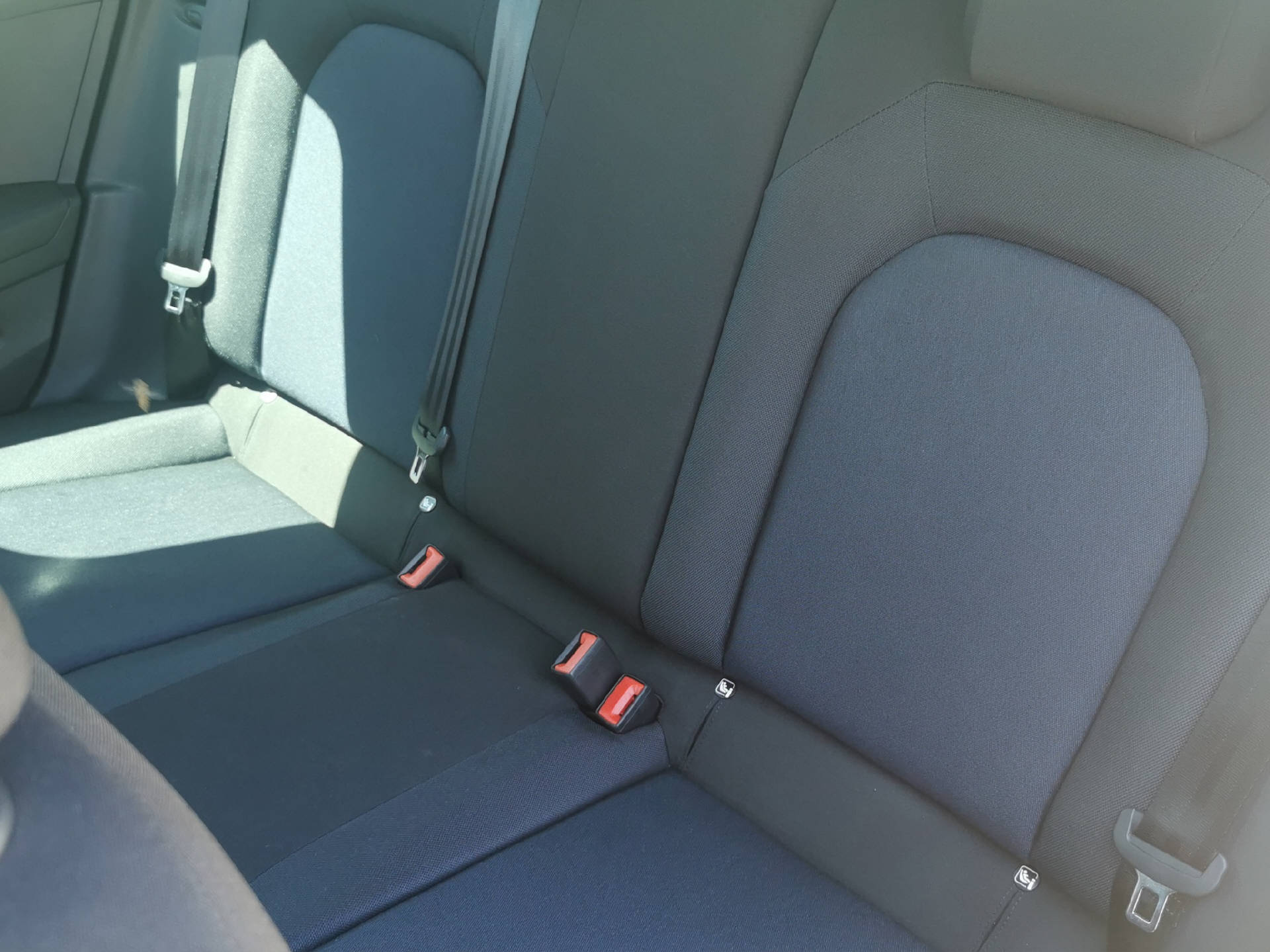 SEAT Arona 1.0 TSI 110 FR DSG-image-10