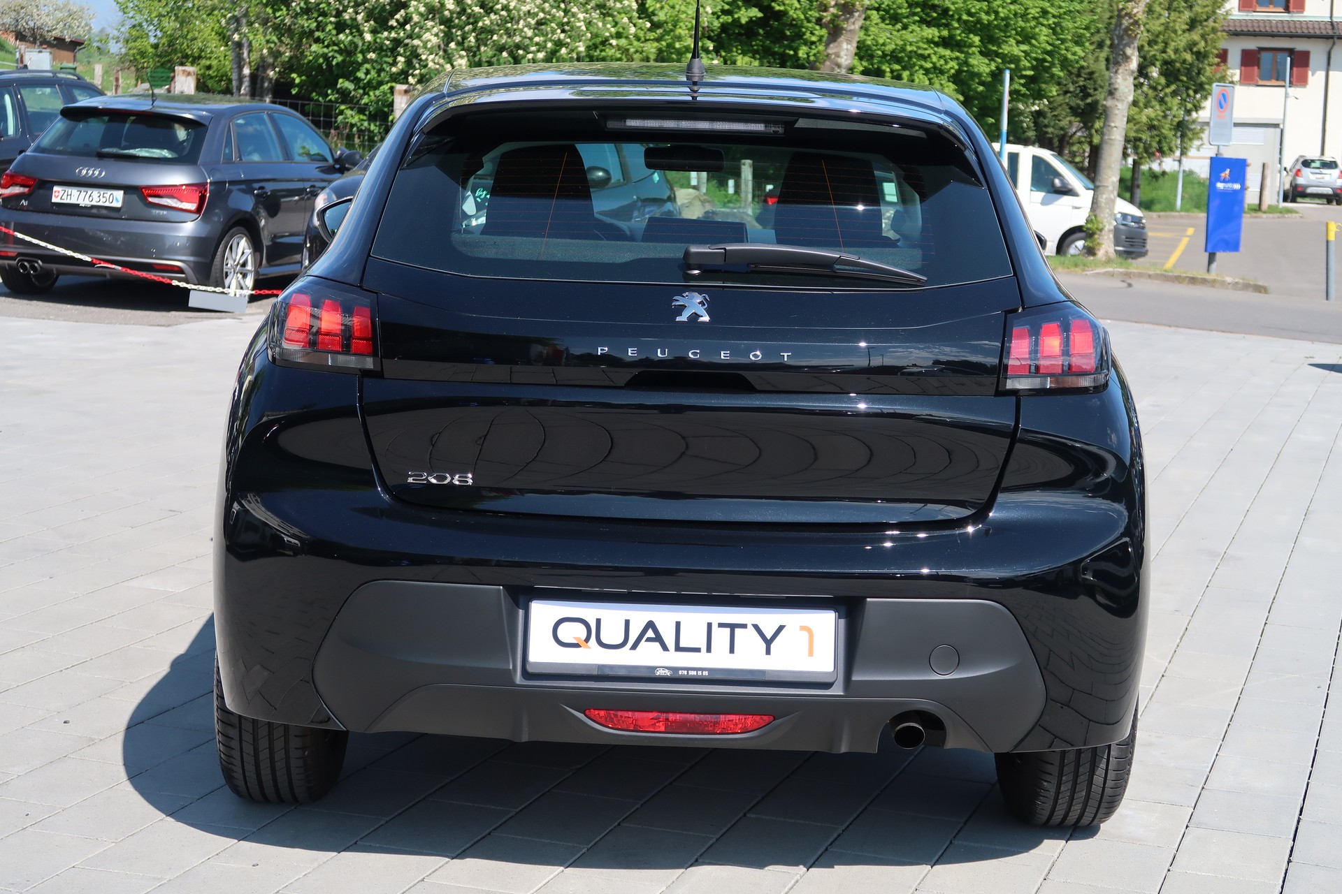 PEUGEOT 208 1.2 PureTech Active-image-5