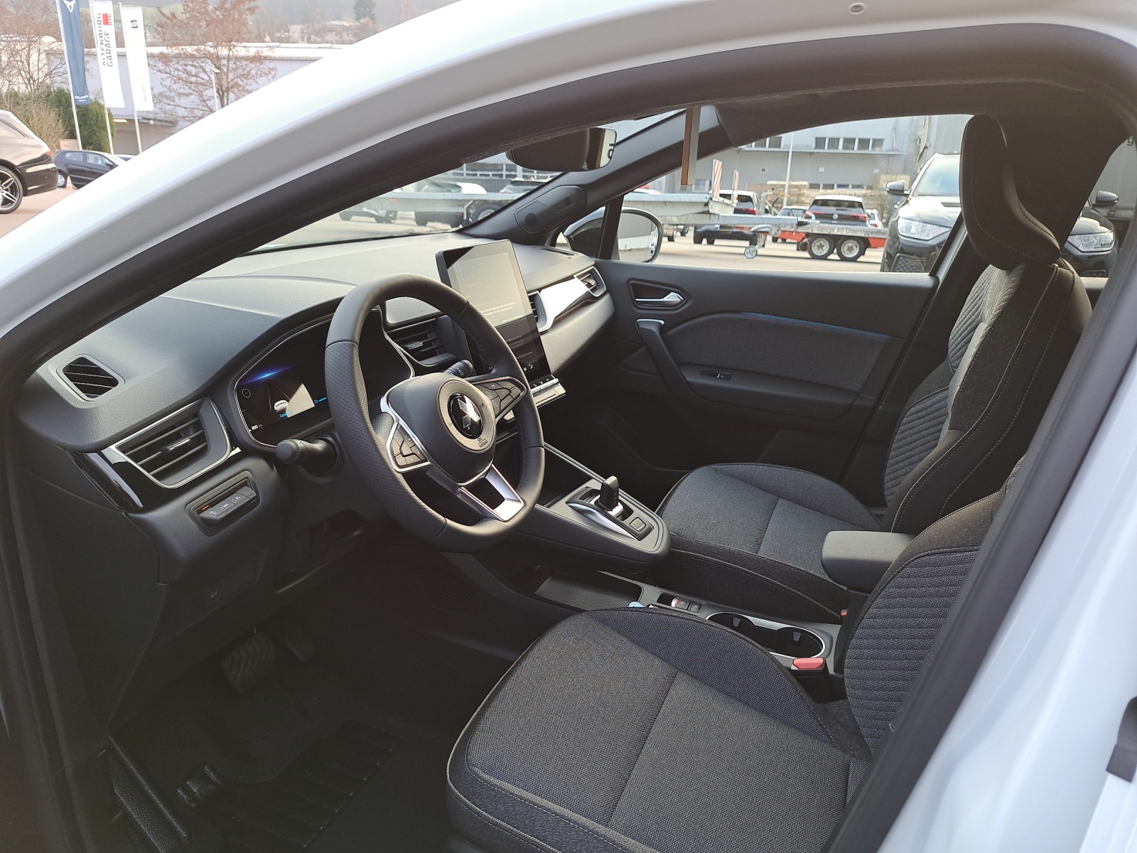 MITSUBISHI Grandis 1.8 HEV Intense-image-17