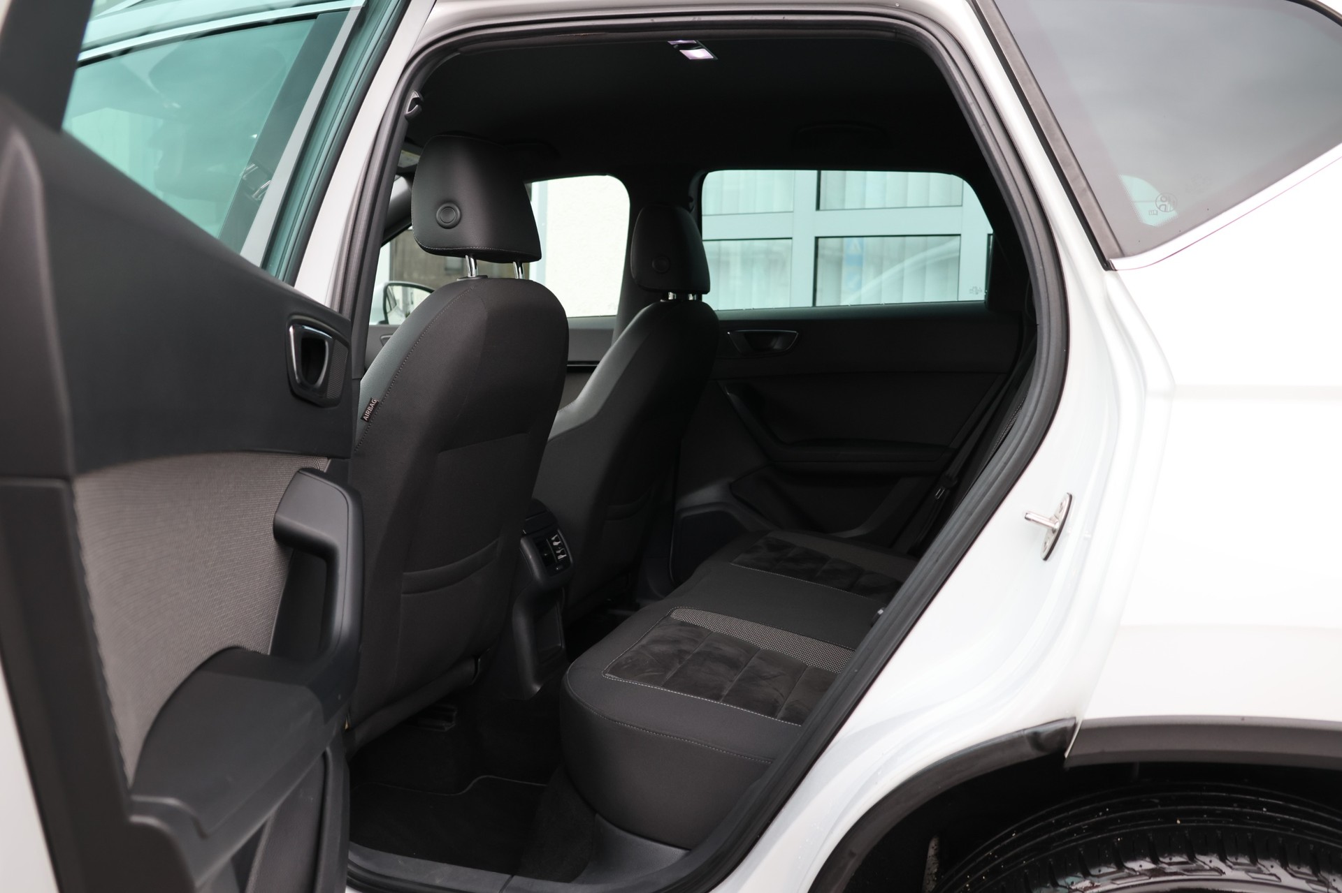 SEAT Ateca 1.4 TSI Style DSG (CH)-image-6