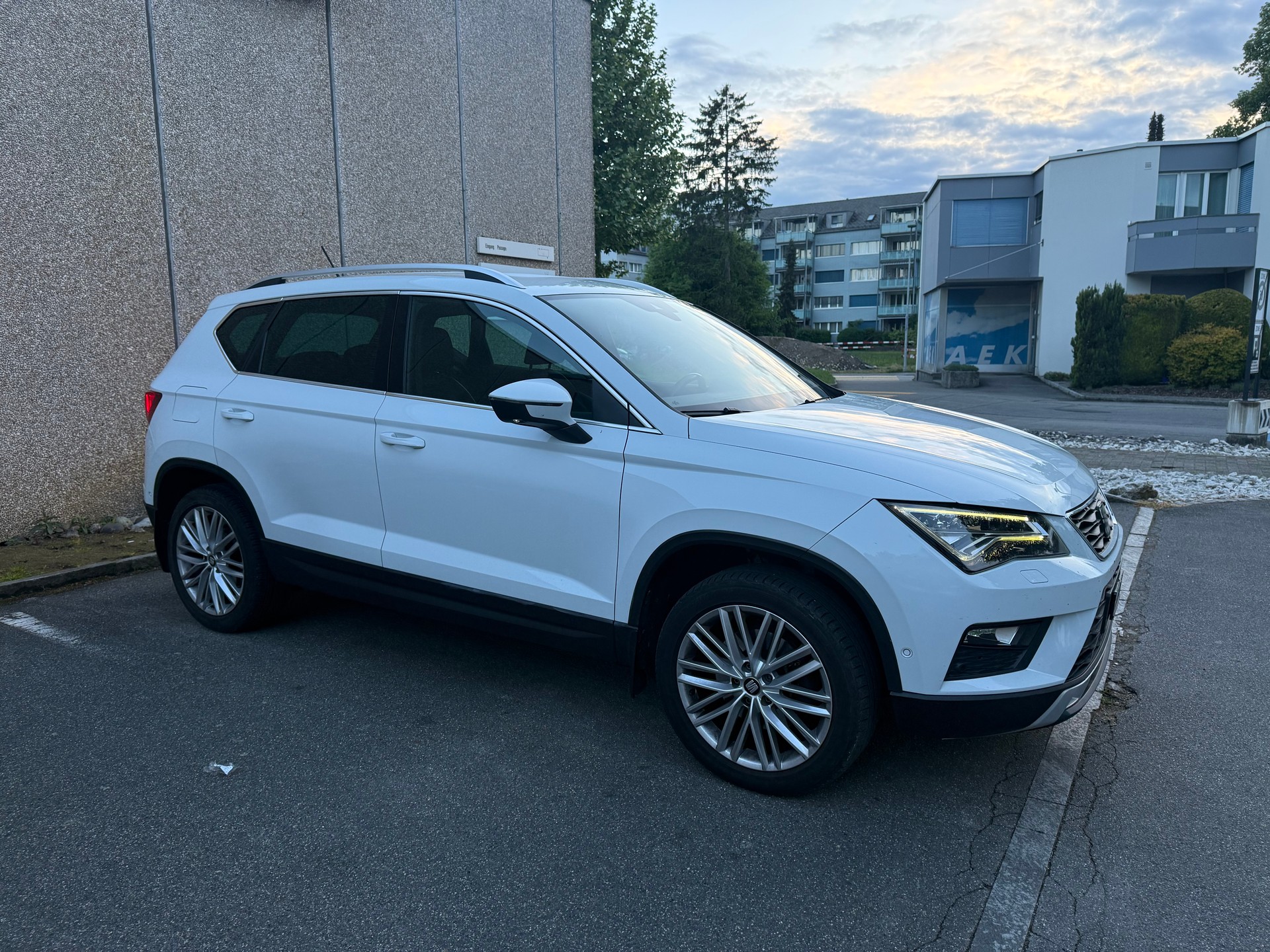 SEAT Ateca 1.4 TSI Style DSG (CH)-image-2