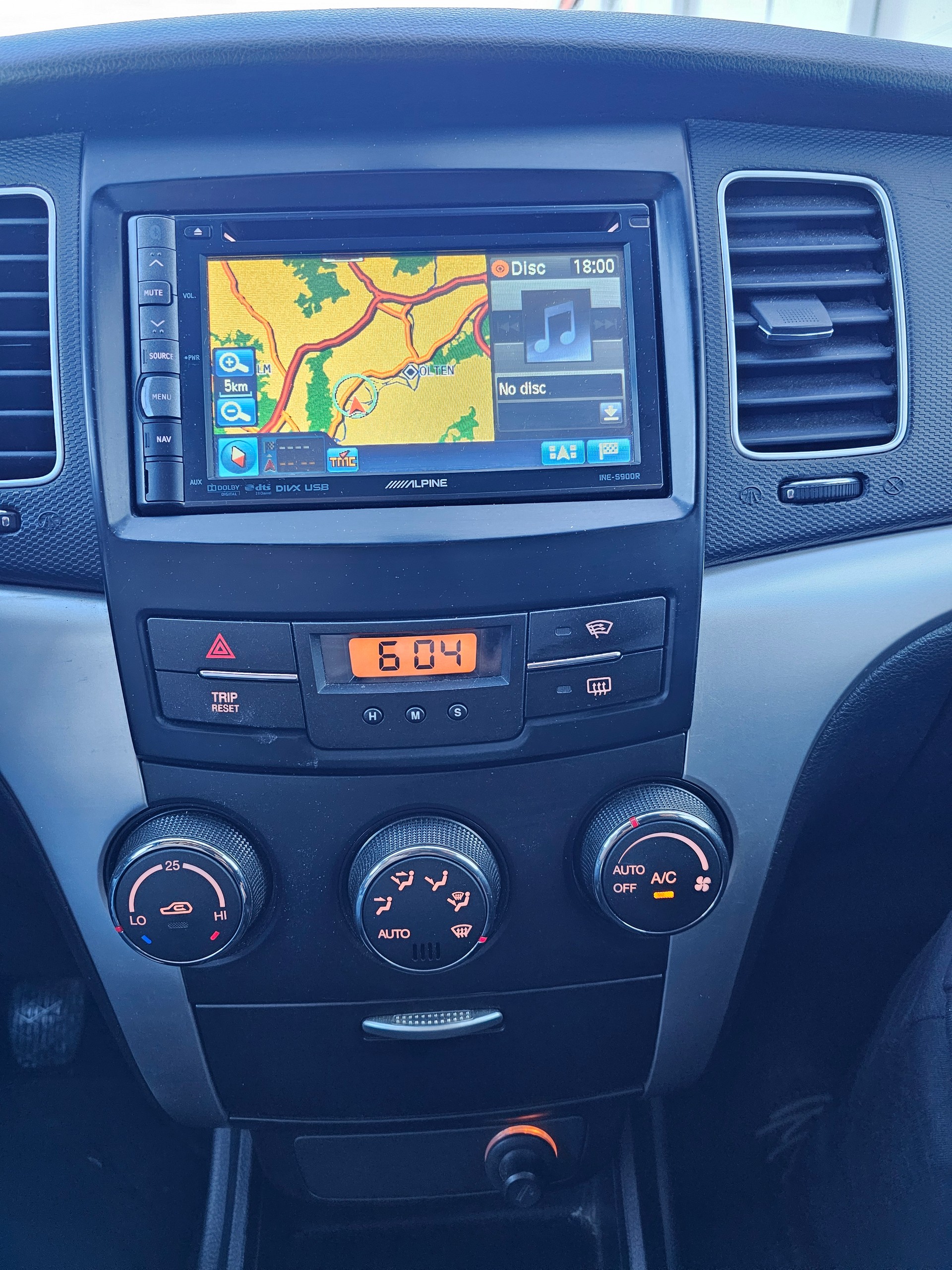 KGM-SsangYong Korando 2.0 e-XDI Sapphire 4WD-image-14