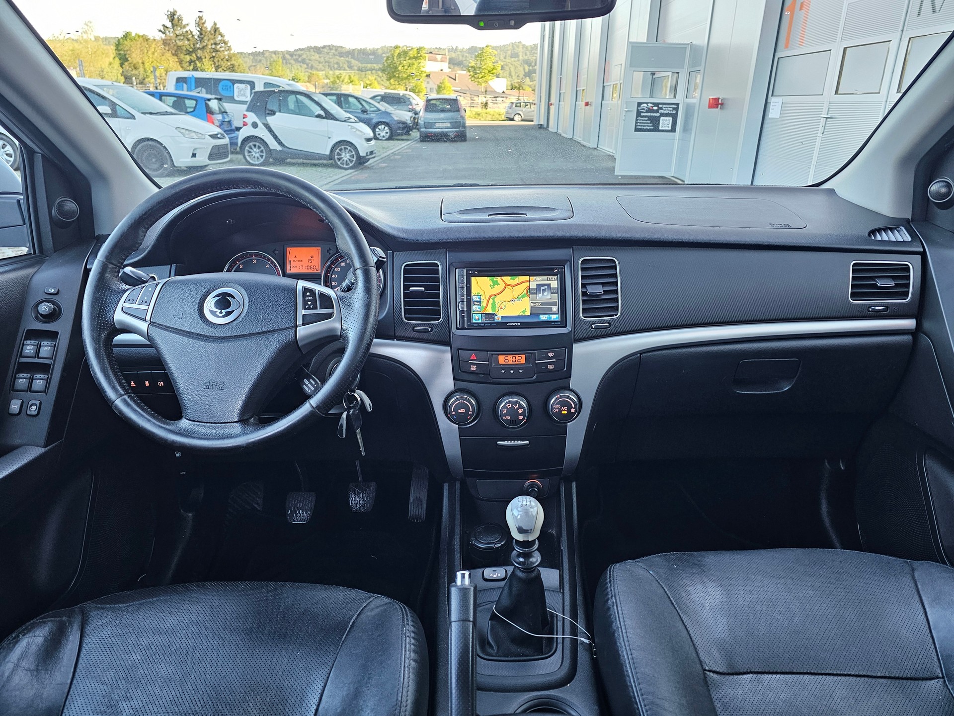 KGM-SsangYong Korando 2.0 e-XDI Sapphire 4WD-image-8