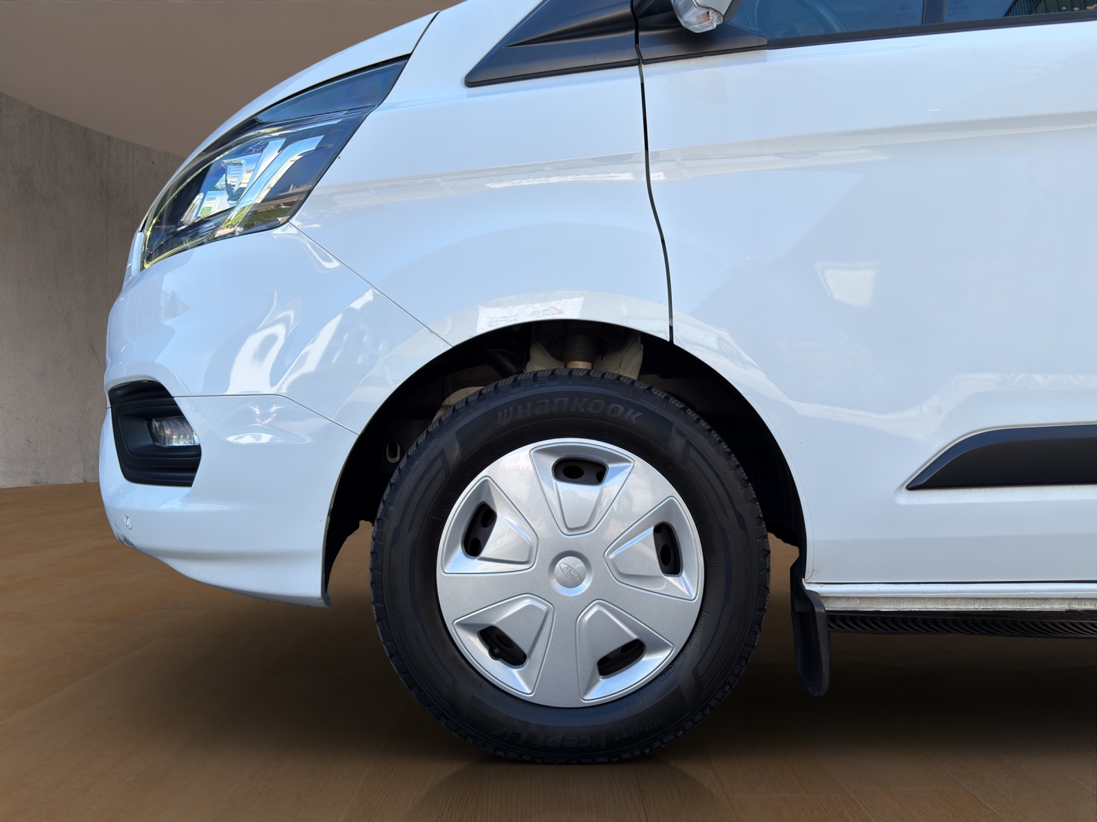 FORD Transit Custom Van 280 L1H1 Trend A-image-17
