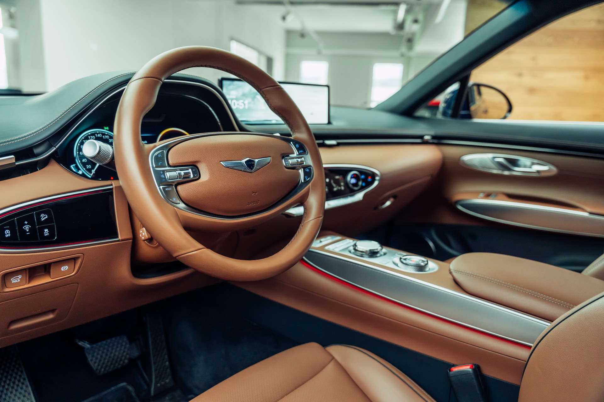 GENESIS GV70 2.2 CRDI Luxury AT8 AWD-image-4