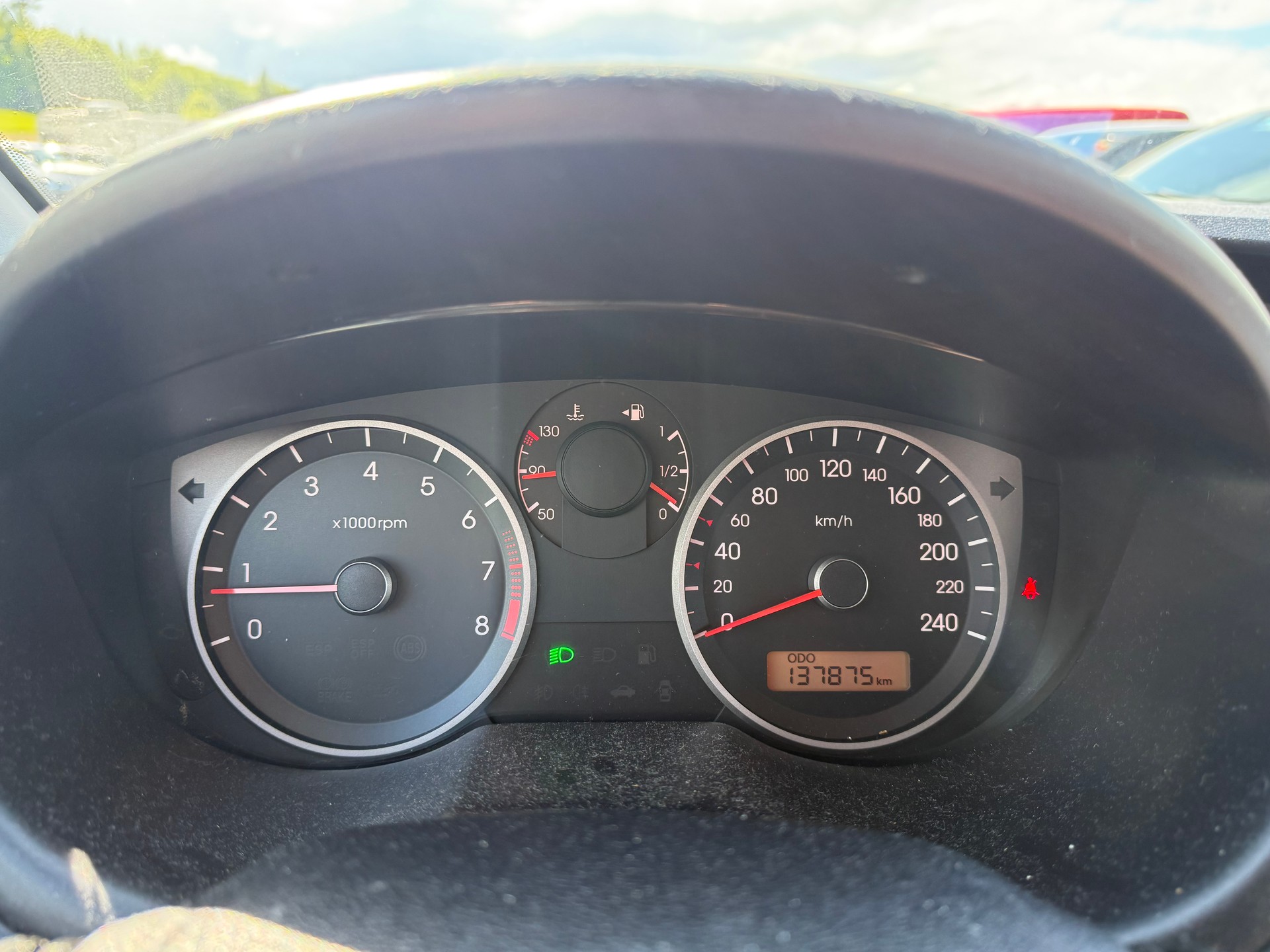 HYUNDAI i20 1.6 Premium-image-8
