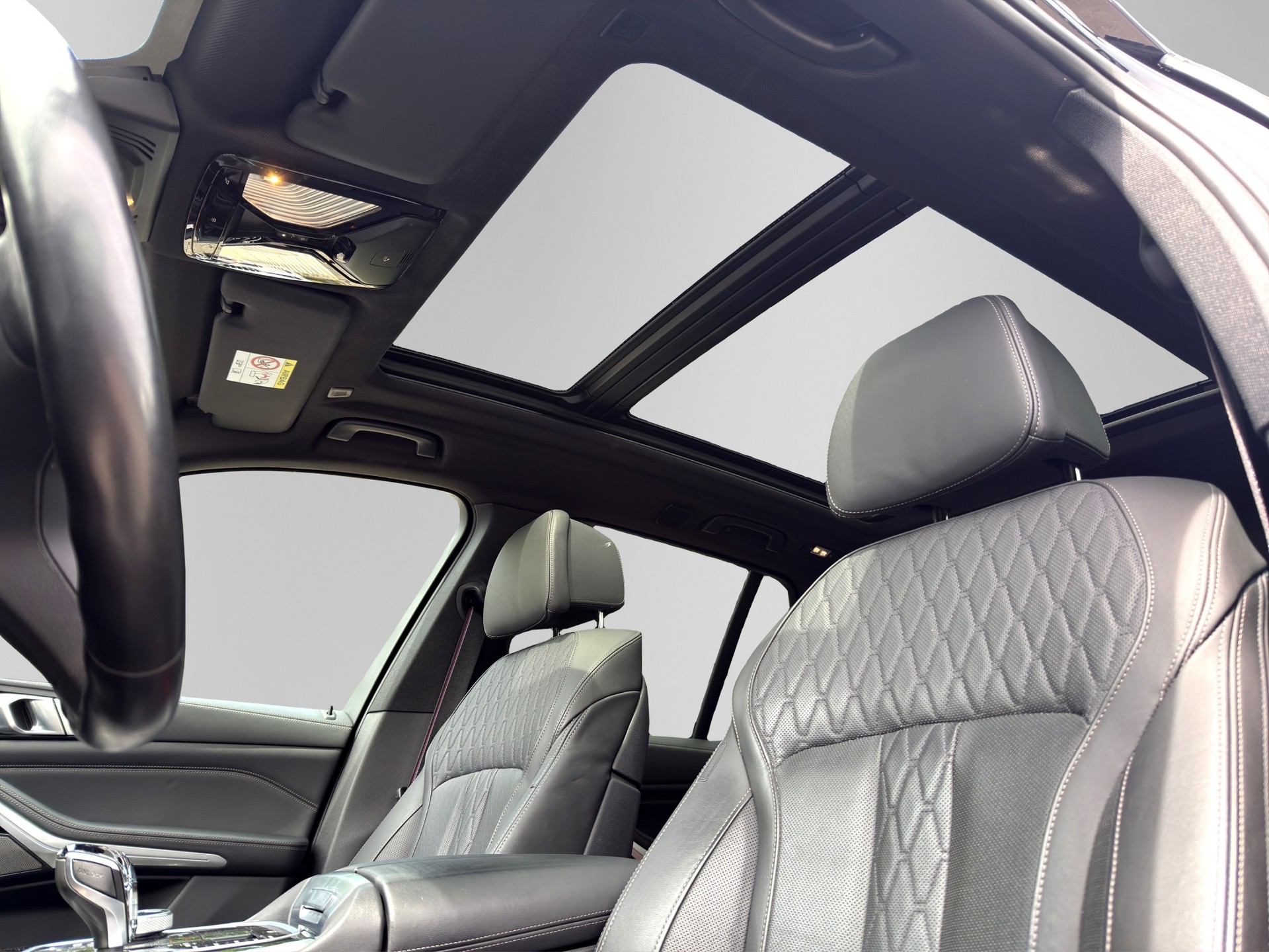 BMW X5 xDrive 48V 40d M Sport Steptronic-image-18