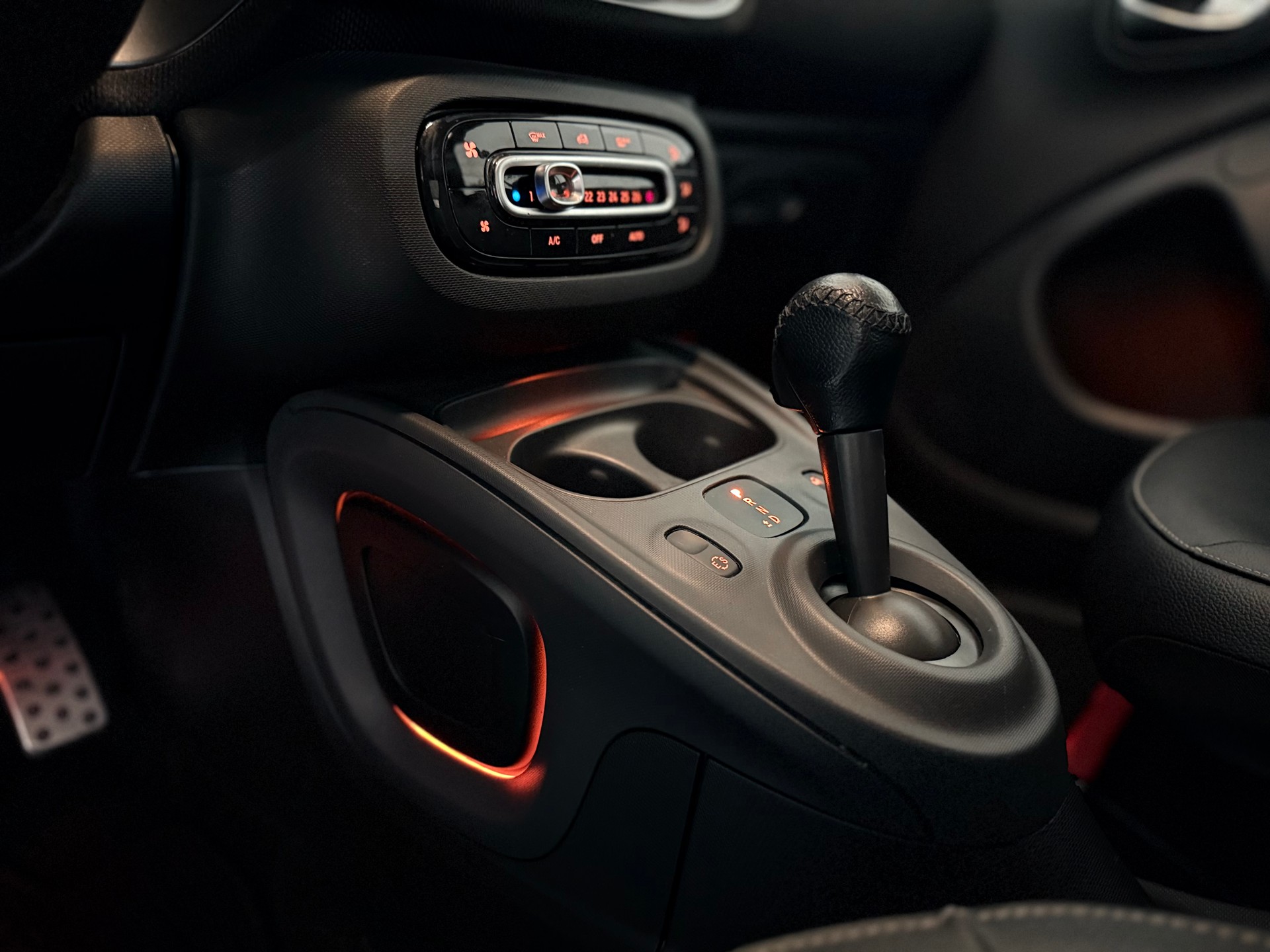 SMART fortwo passion twinmatic-image-12