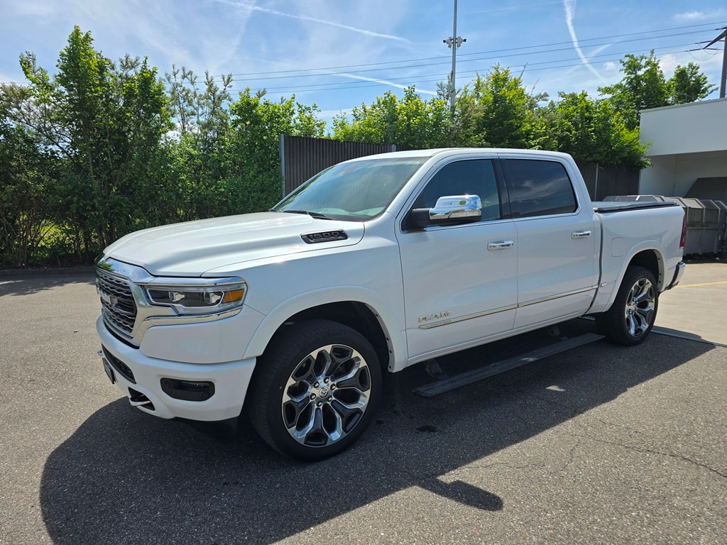 DODGE Ram 1500 Crew Kab. Pick-up 5.7 HEMI MDS VVT Limited-showroom-element-1