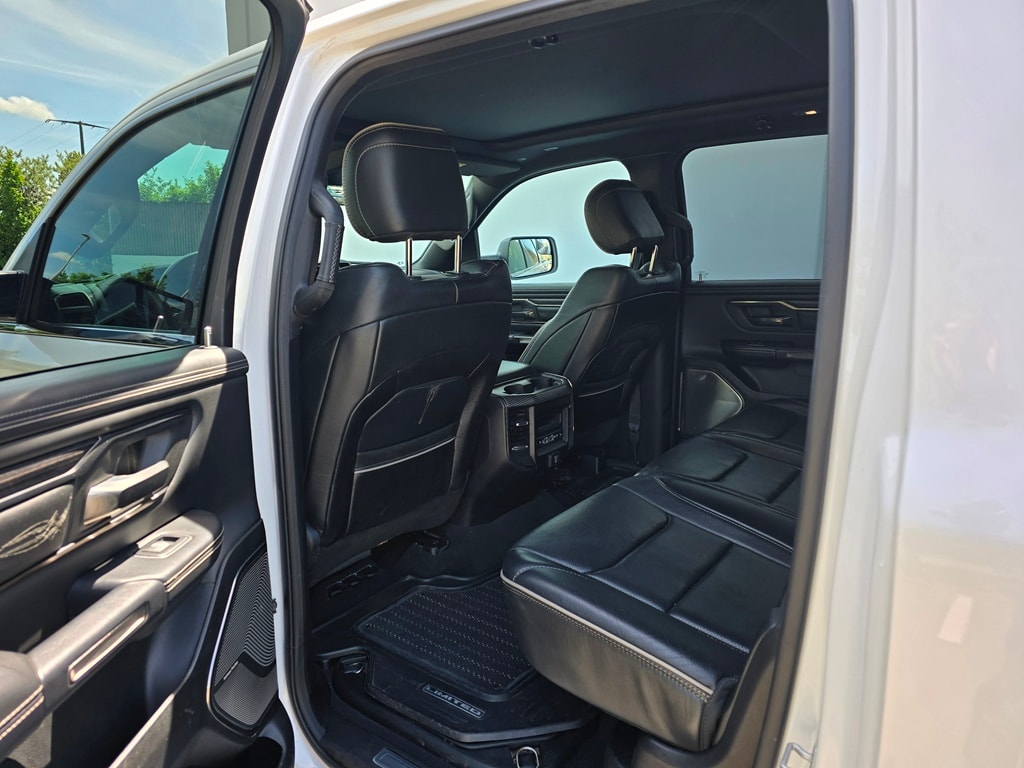 DODGE Ram 1500 Crew Kab. Pick-up 5.7 HEMI MDS VVT Limited-image-13