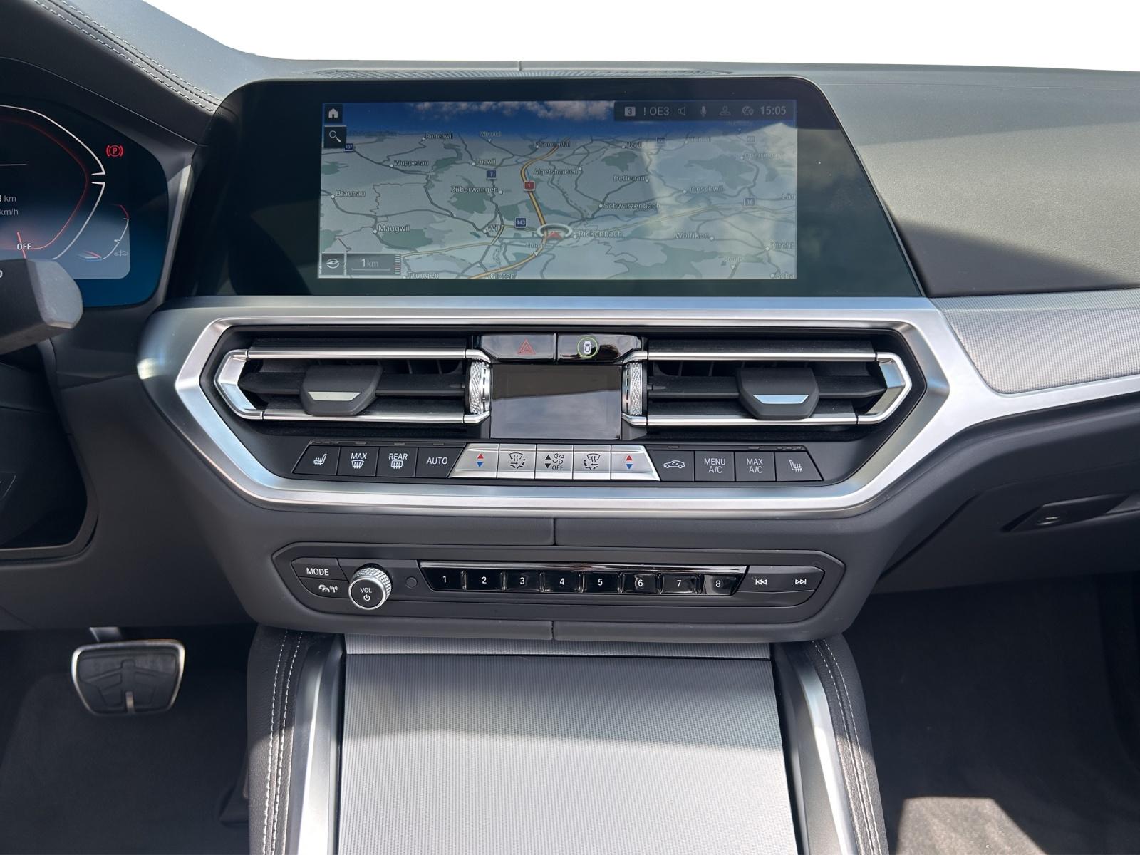 BMW M440i xDrive Cabrio 48V-image-3