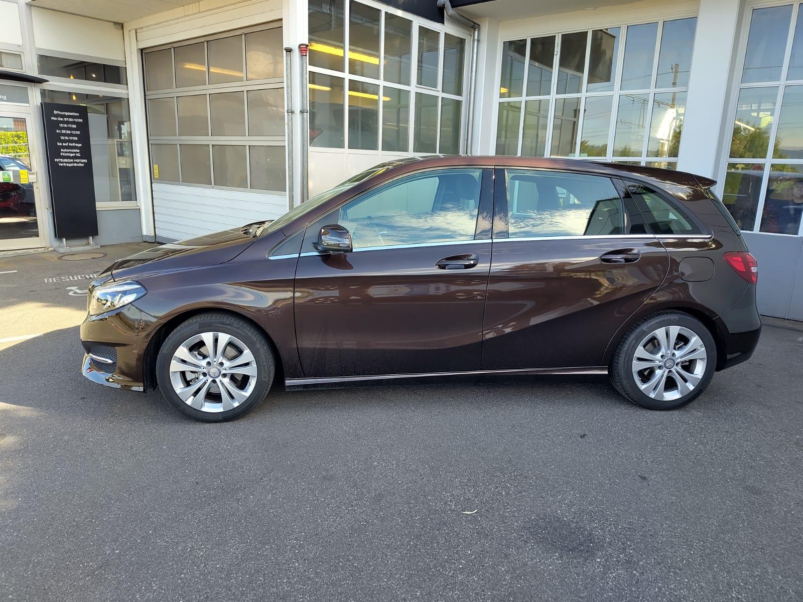 MERCEDES-BENZ B 200 Urban-image-1
