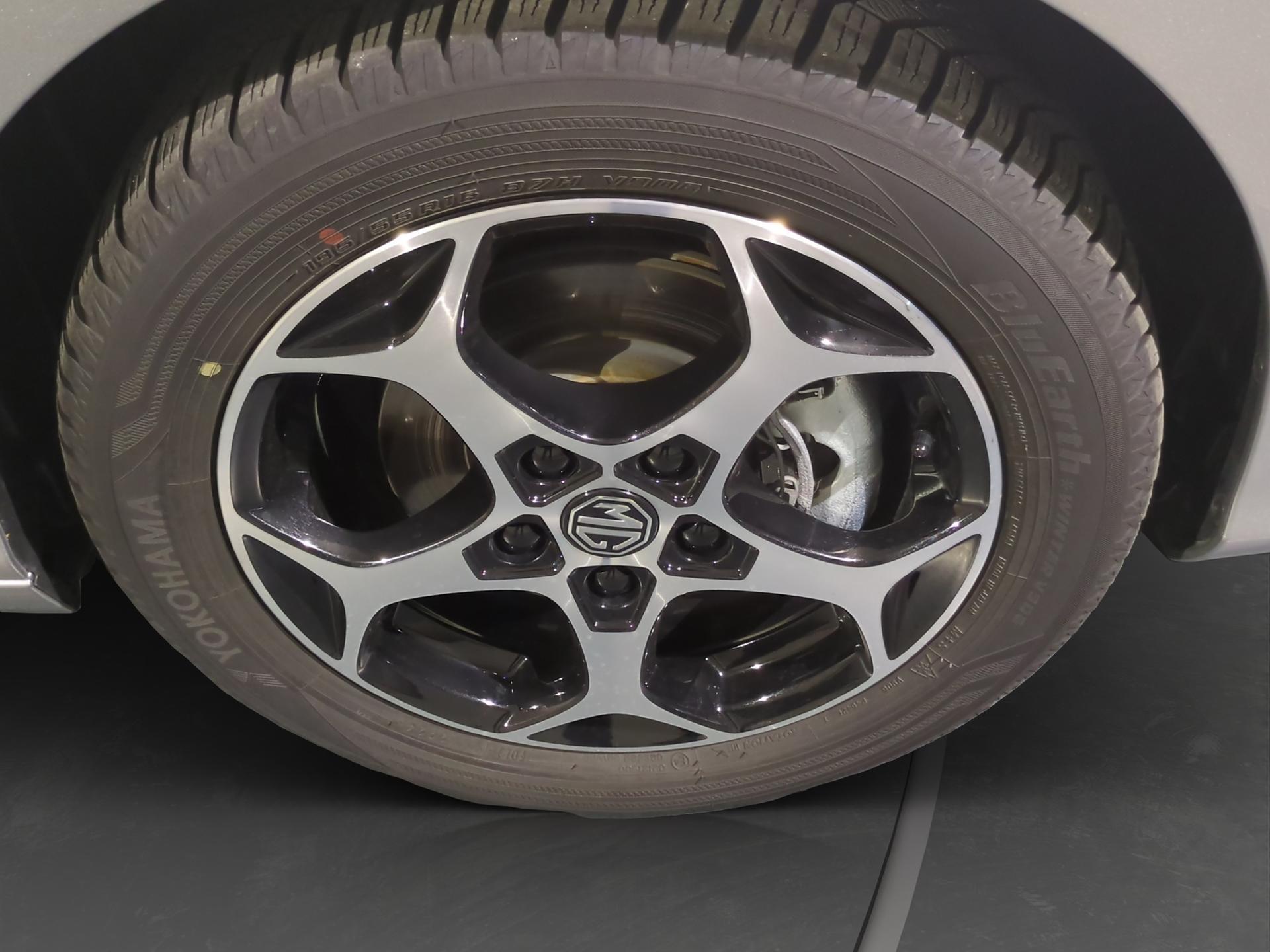 MG 3 1.5 Hybrid Luxury Aut.-image-17