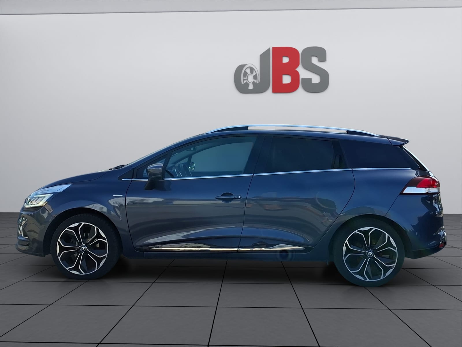 RENAULT Clio Grandtour 1.2 16V T Intens-showroom-element-3