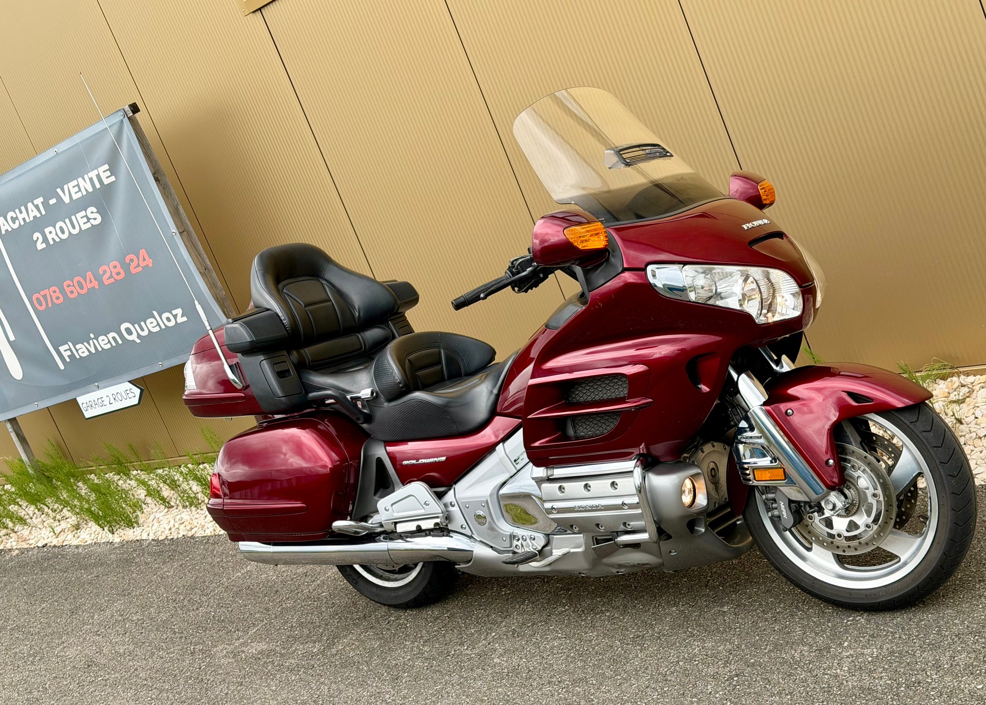 HONDA GL 1800 A Goldwing Luxury Edition-showroom-element-2