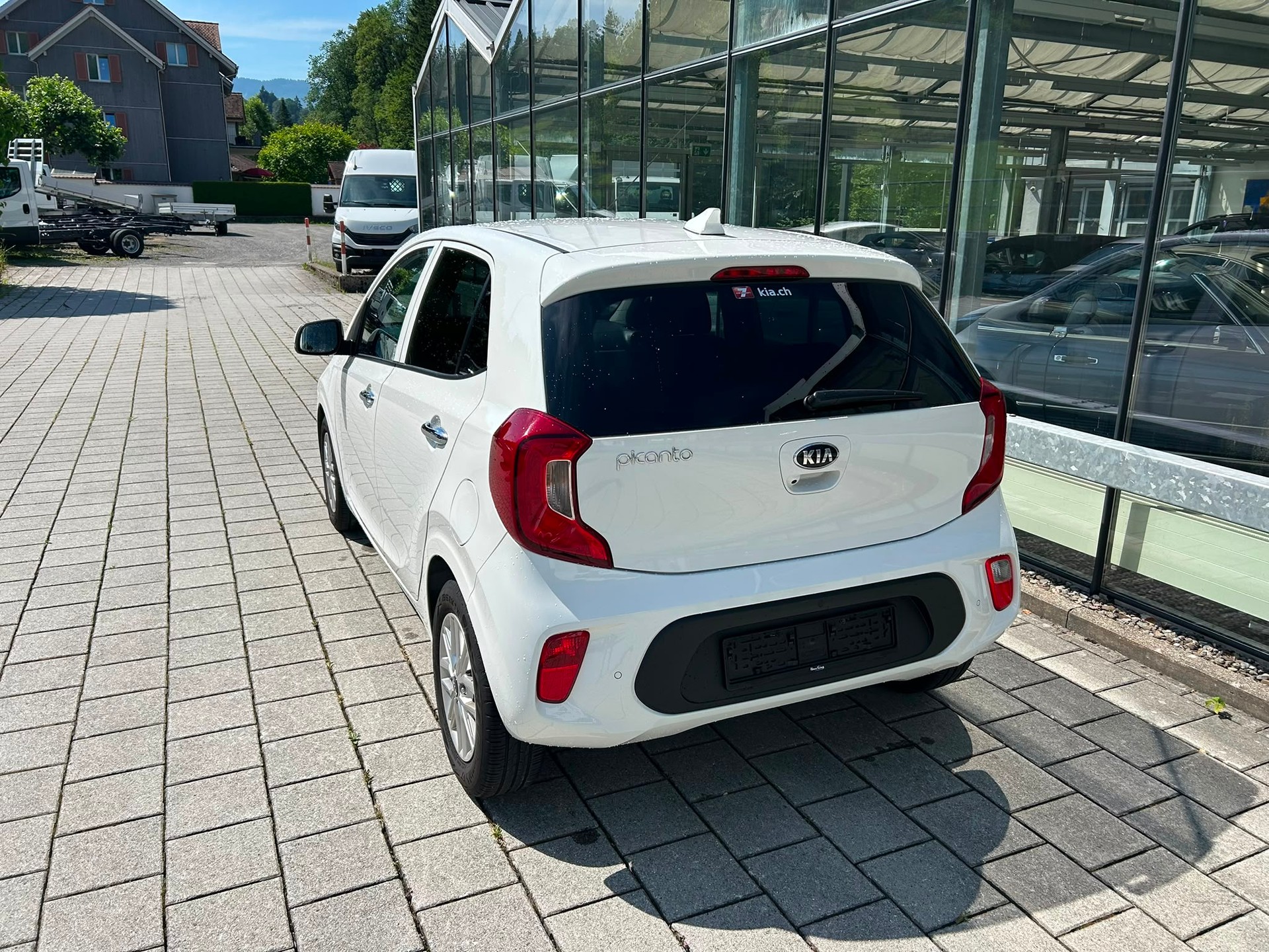 KIA Picanto 1.0 CVVT First Edition AMT-image-4