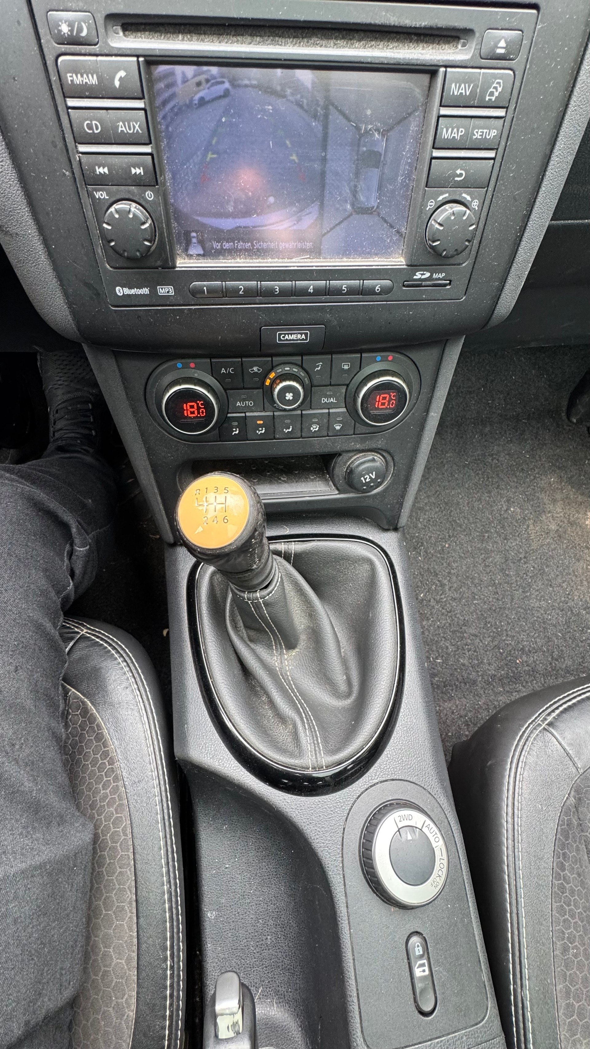 NISSAN Qashqai 1.6 dCi iStop 4WD tekna-image-11