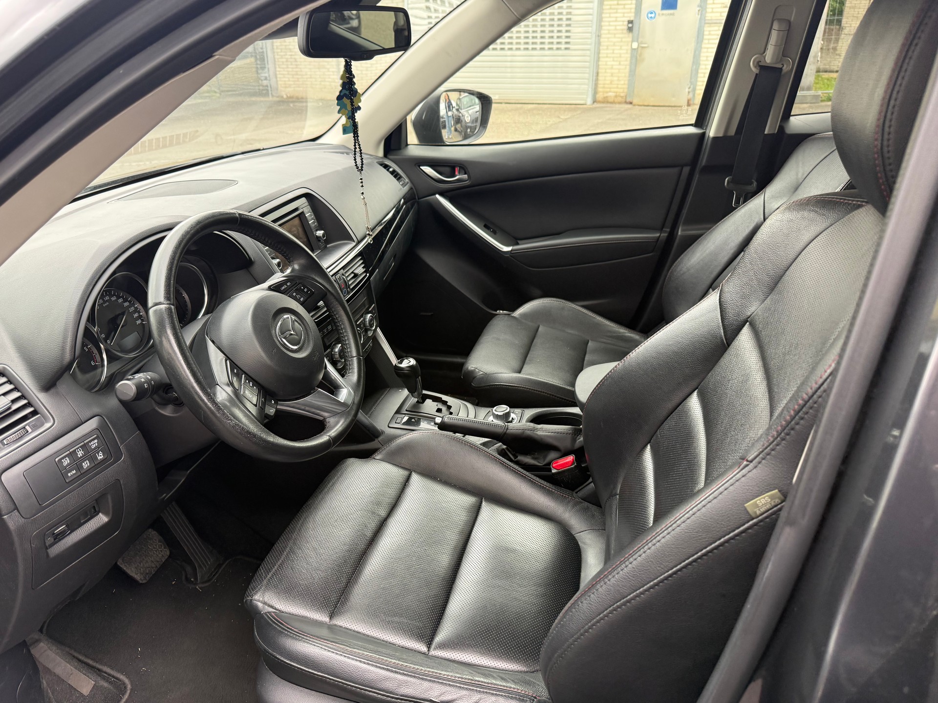 MAZDA CX-5 2.2 D HP Revolution AWD Automatic-image-6