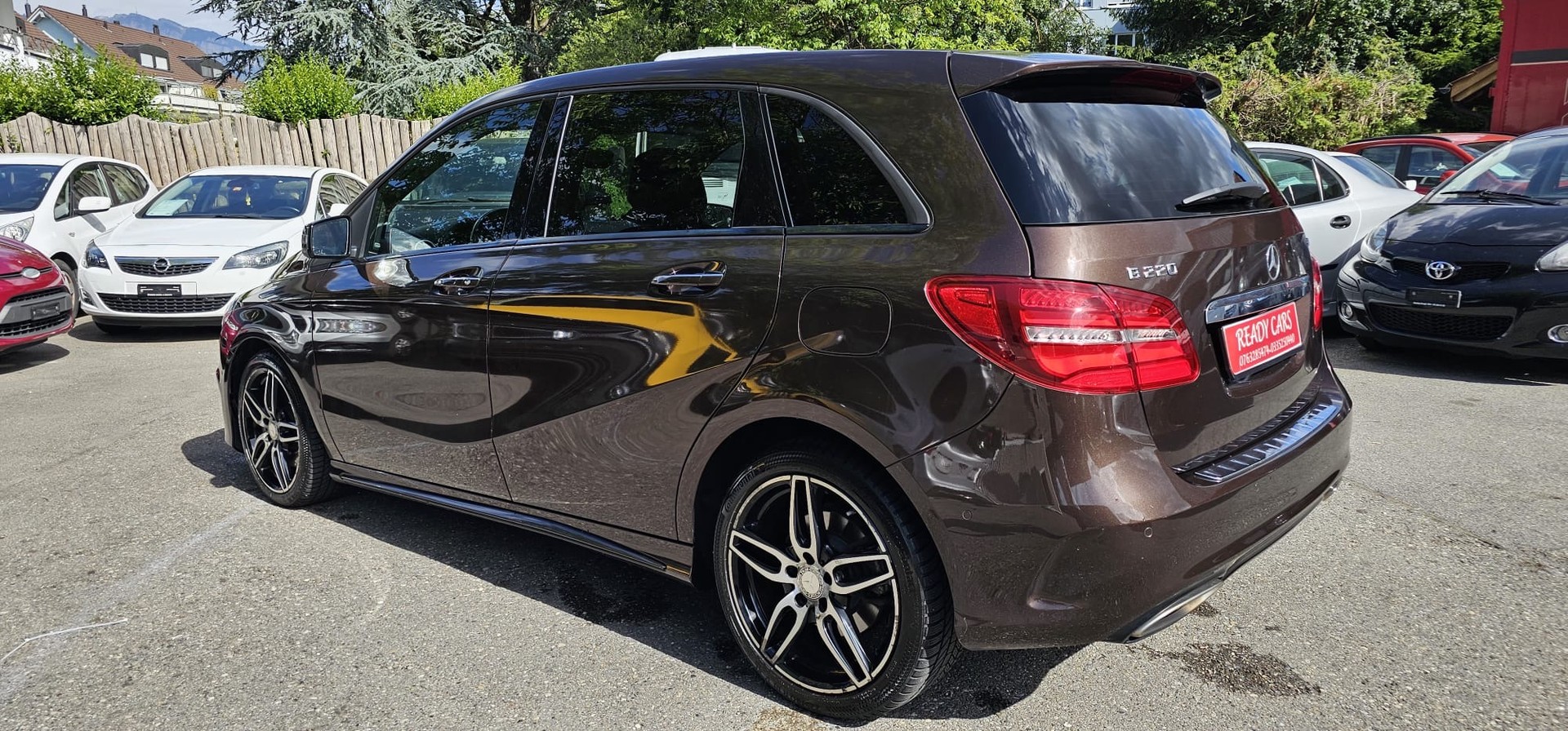MERCEDES-BENZ B 220 Style 4Matic 7G-DCT-image-5