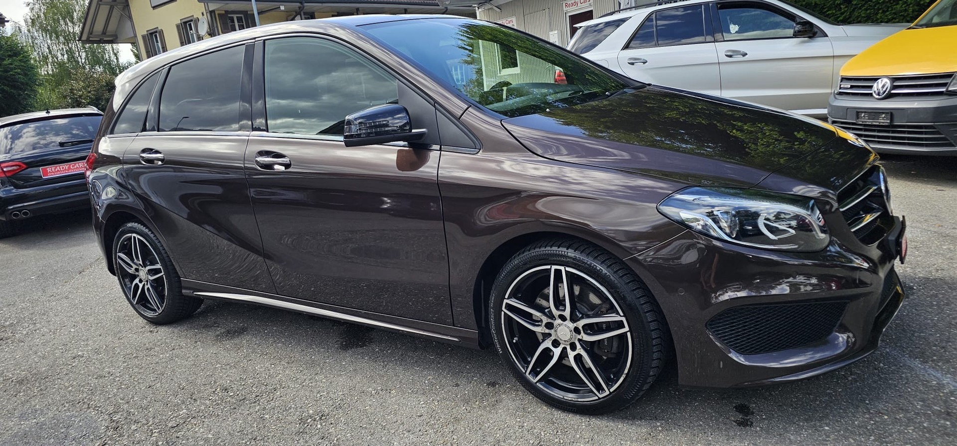 MERCEDES-BENZ B 220 Style 4Matic 7G-DCT-image-1
