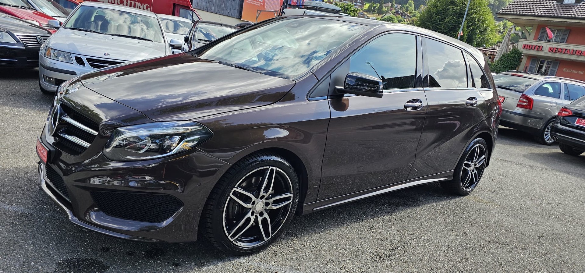 MERCEDES-BENZ B 220 Style 4Matic 7G-DCT-image-2