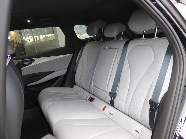 BYD Seal 6 DM-i "Comfort"-image-7