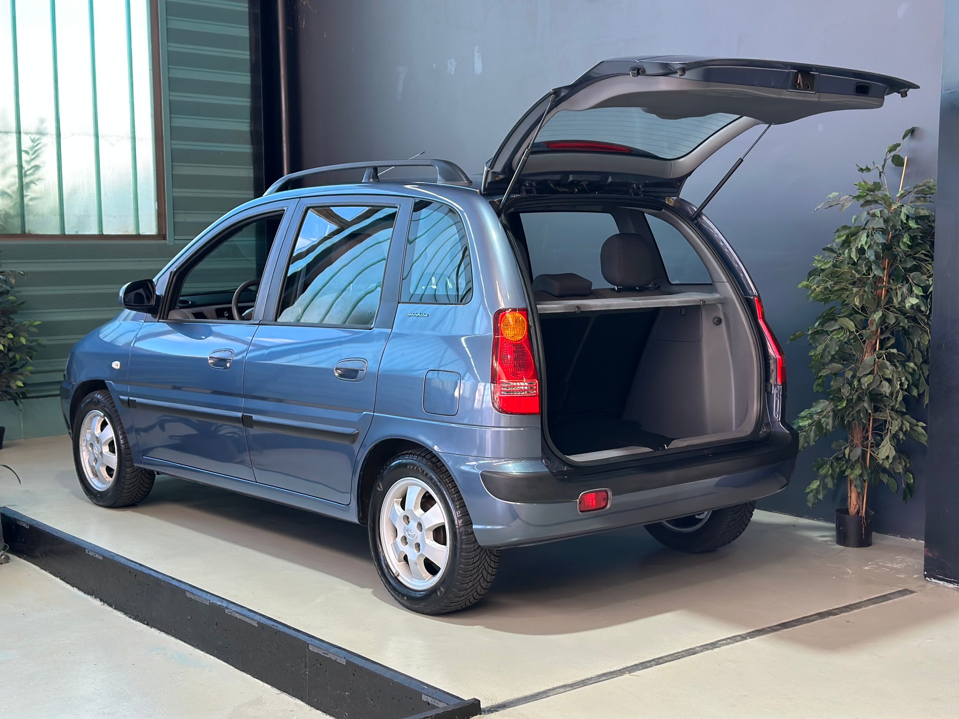 HYUNDAI Matrix 1.8i 16V GLS-image-4
