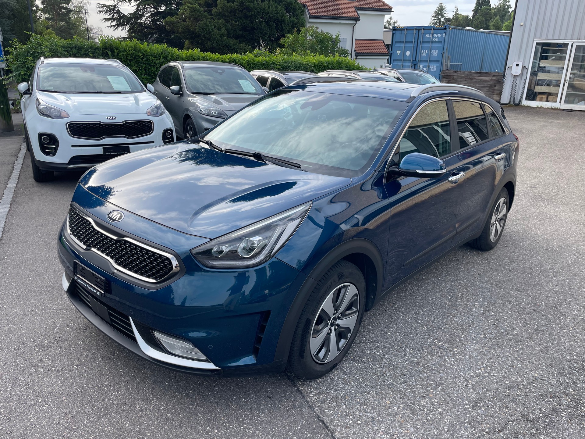 KIA Niro 1.6GDi Hybrid Style DCT-image-6