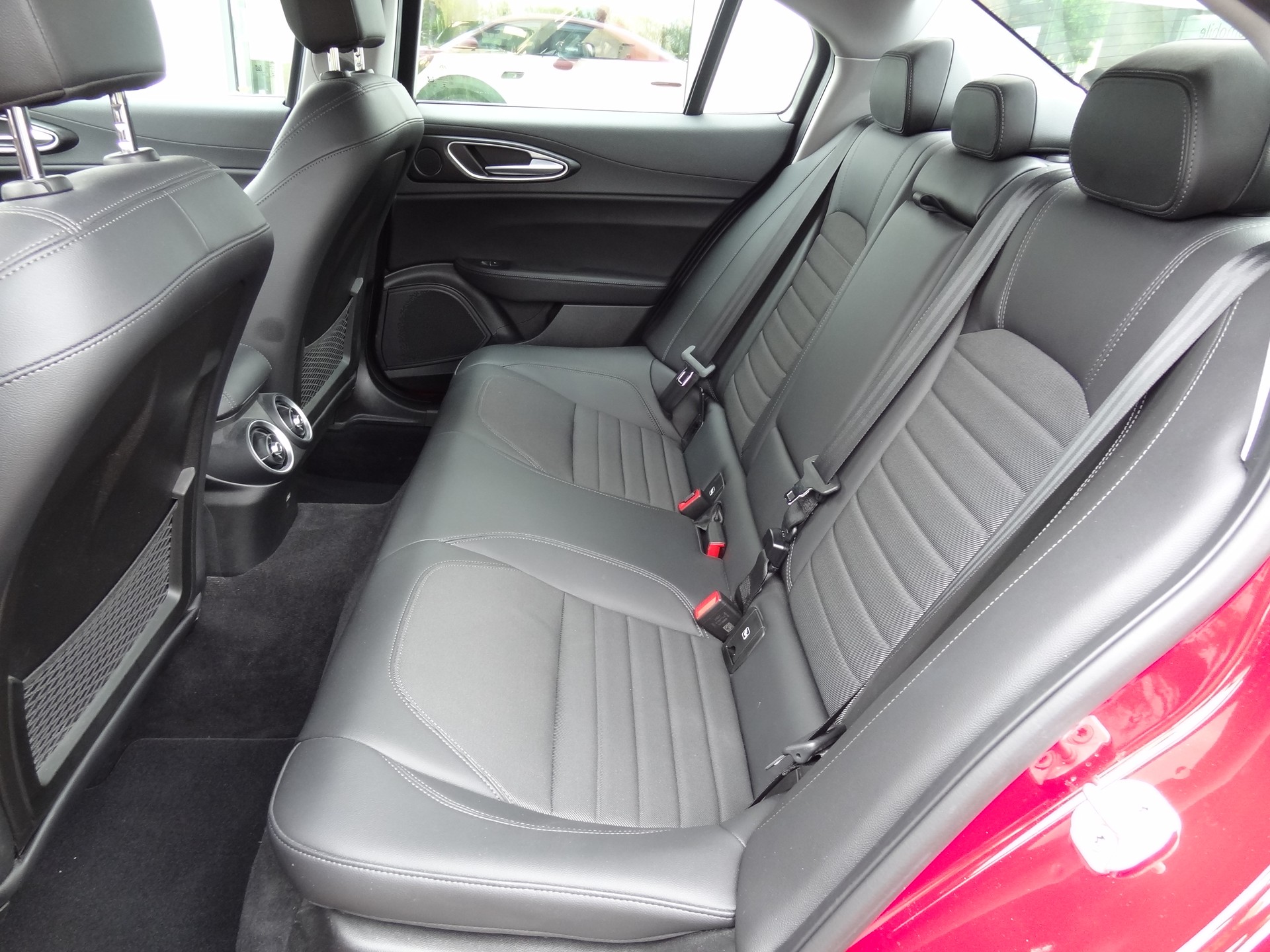 ALFA ROMEO Giulia 2.0 Super Automatic-image-10