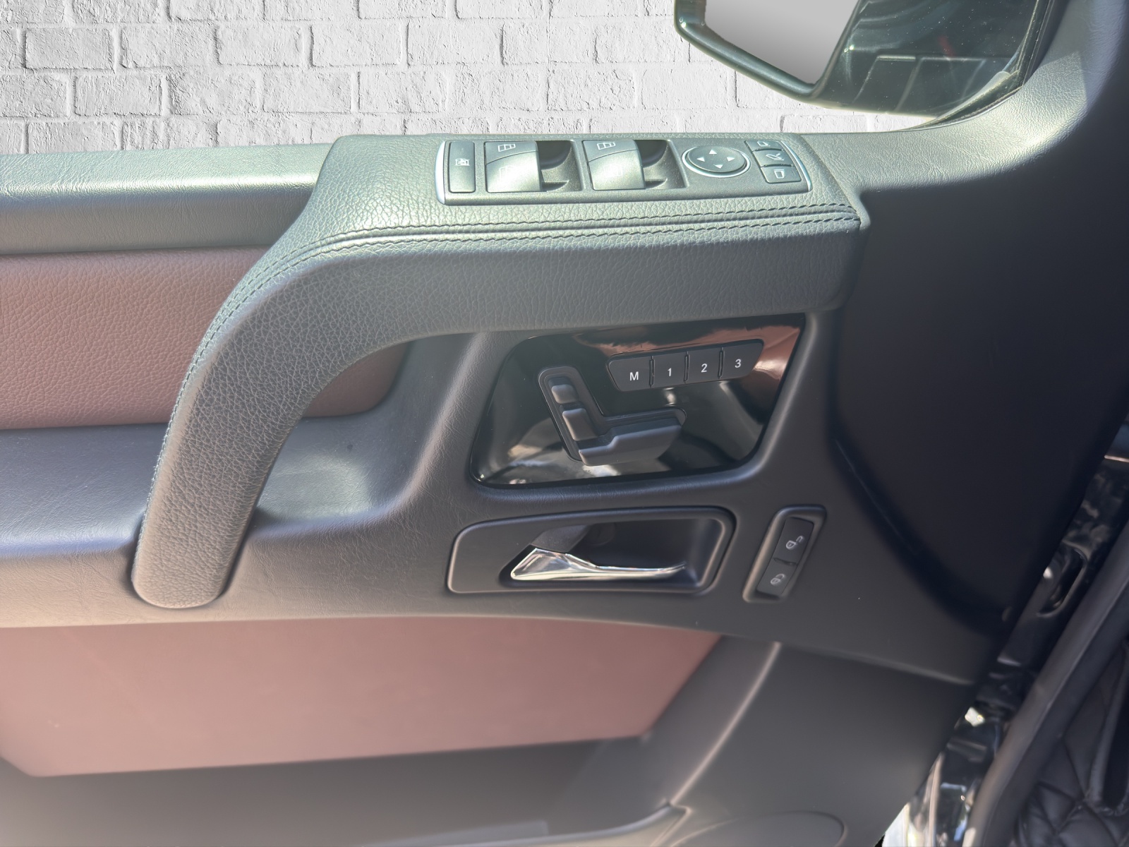 MERCEDES-BENZ G 500 7G-Tronic-image-13