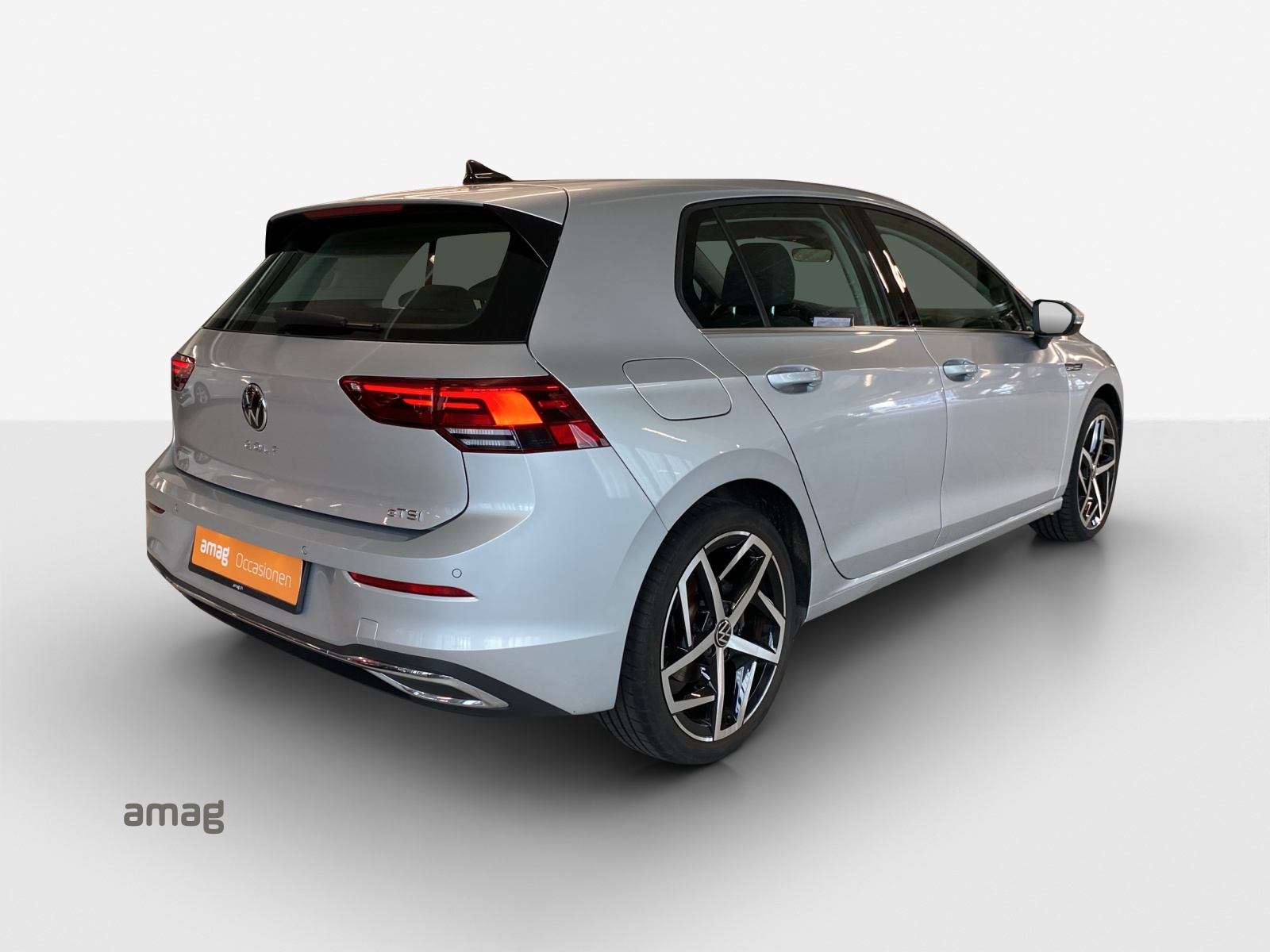 VW Golf 1.5 eTSI mHEV ACT Style DSG-image-4