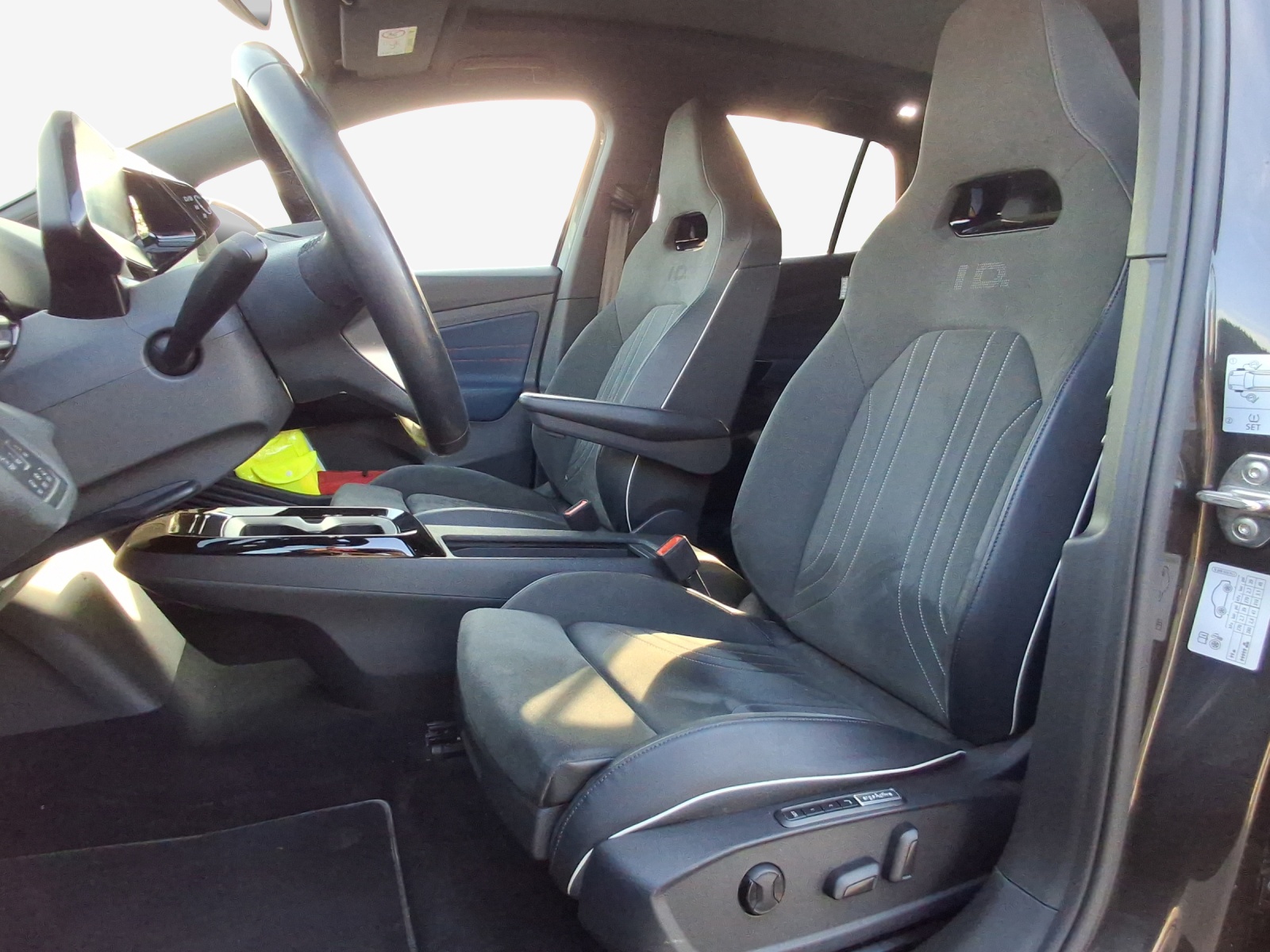 VW ID.4 GTX 77 kWh 4Motion-image-7