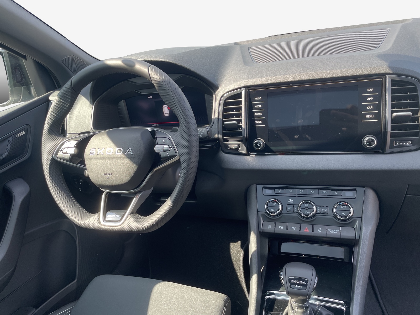 SKODA Karoq 2.0 TSI SportLine 4x4 DSG-showroom-element-3