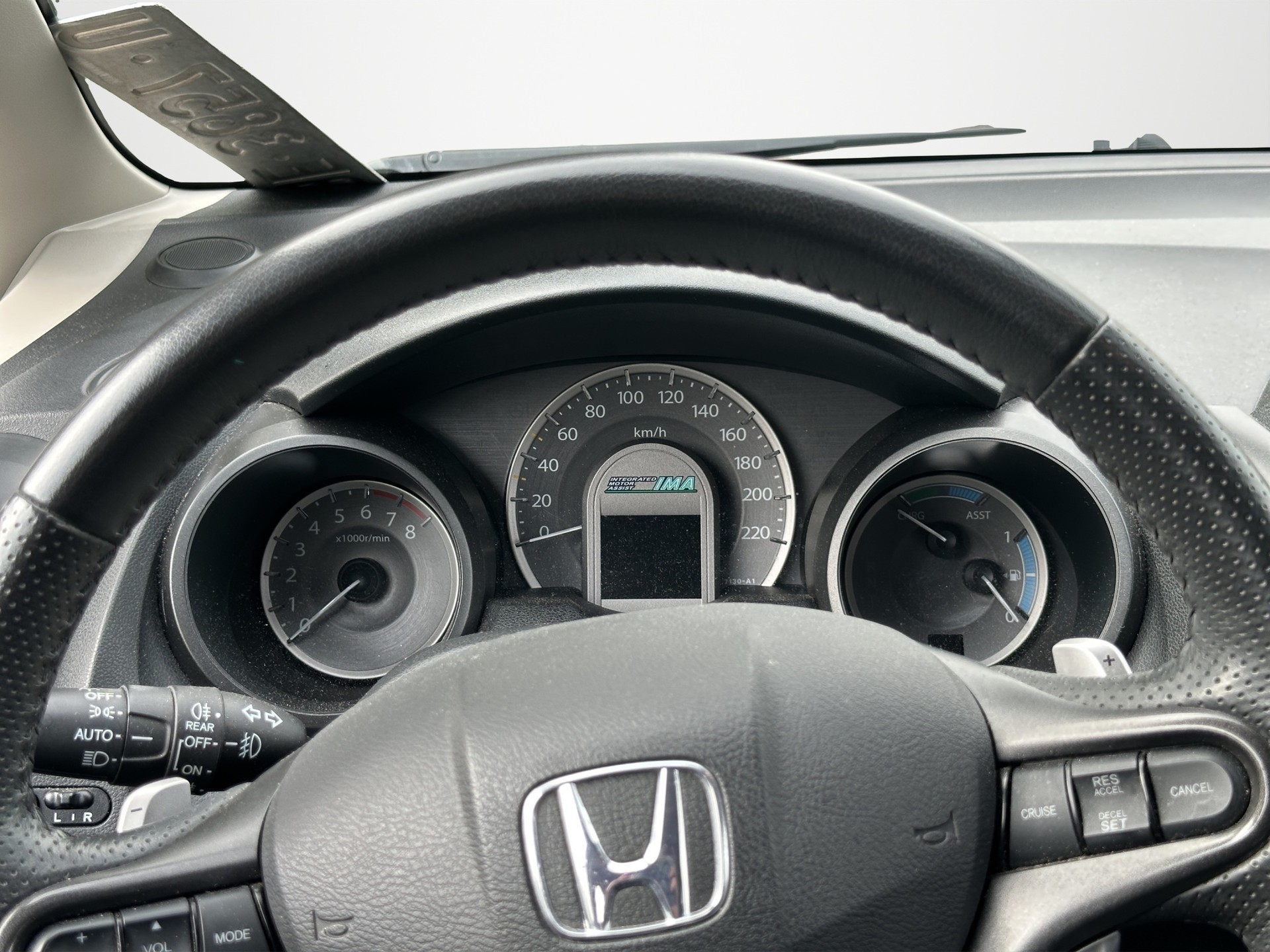 HONDA Jazz 1.3i Hybrid Exclusive CVT-image-11