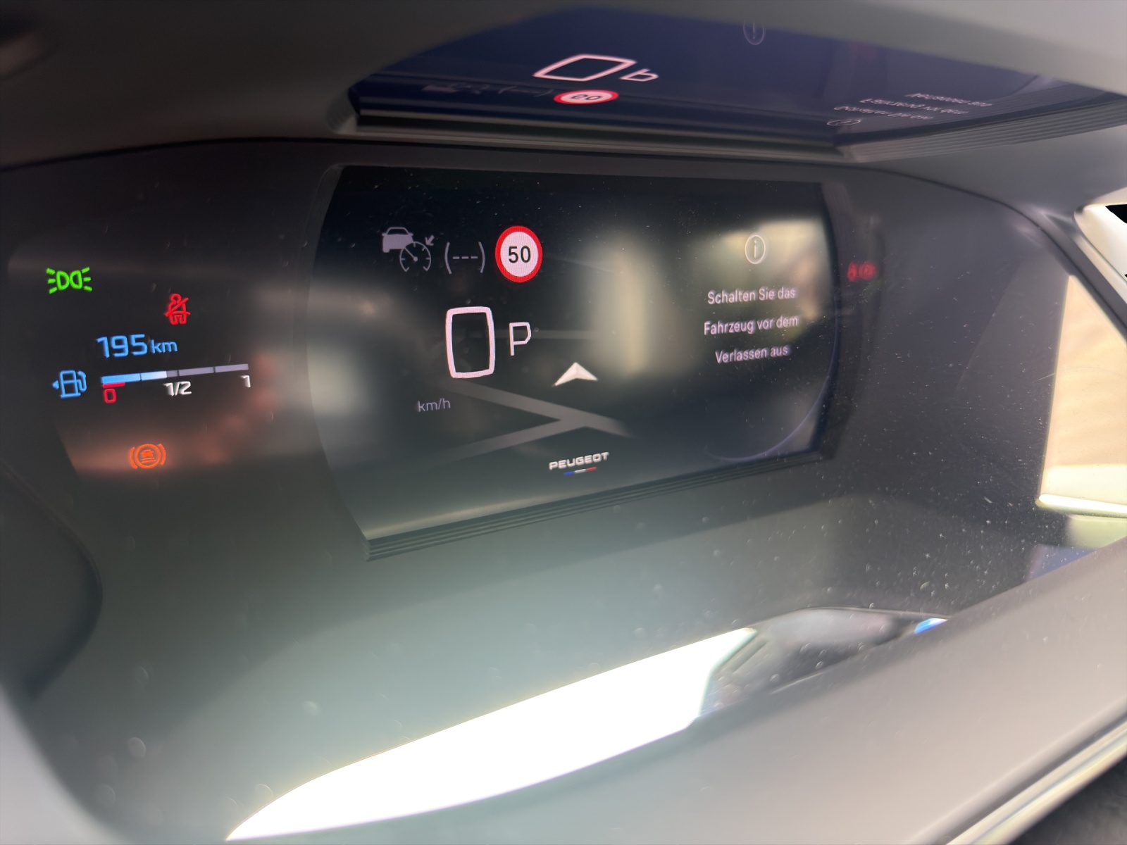 PEUGEOT 208 NEW 1.2 MHEV 145 GT-image-13